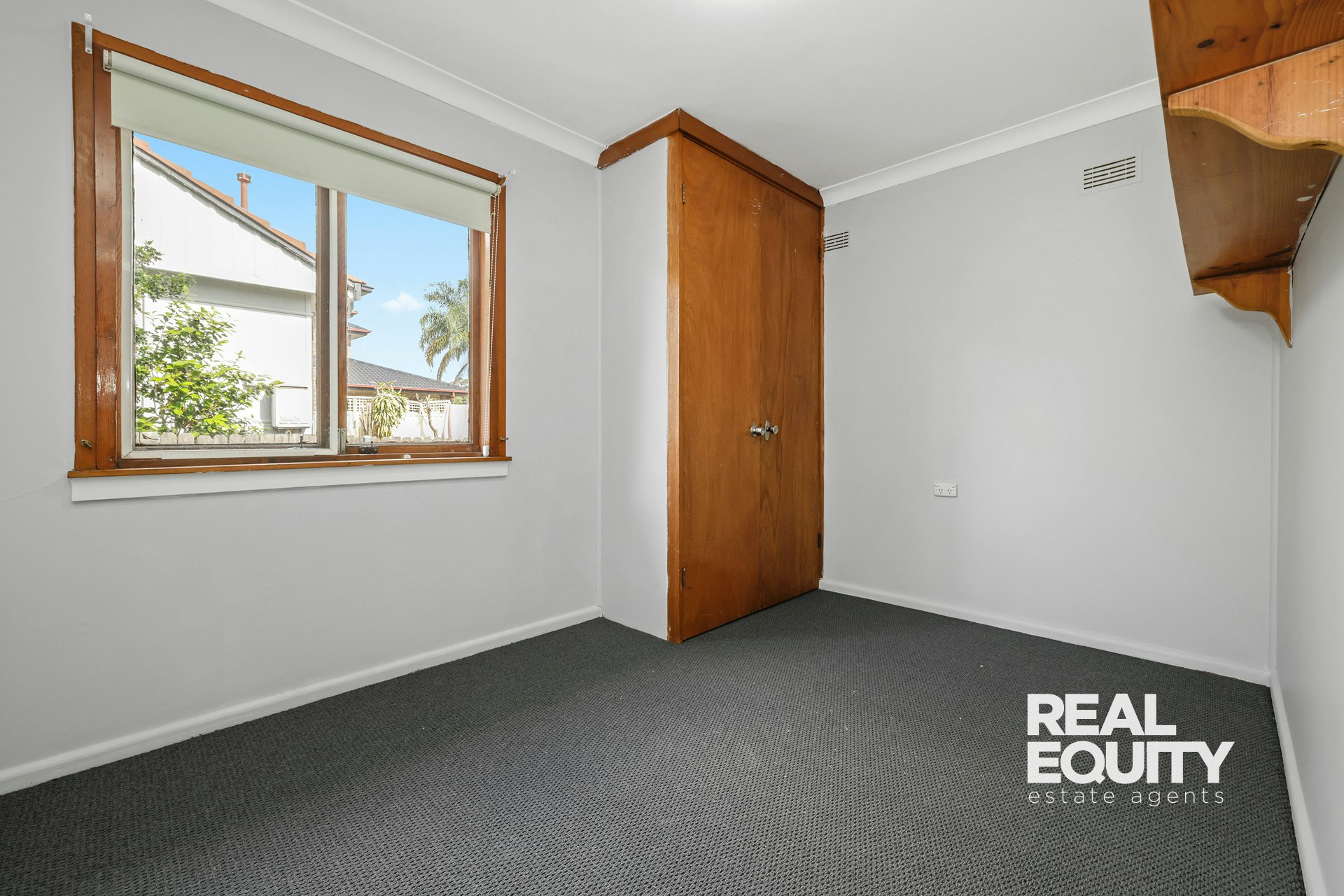 Image of corner