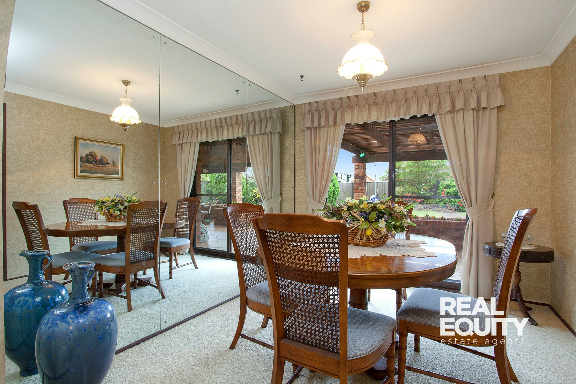 Image of dining room