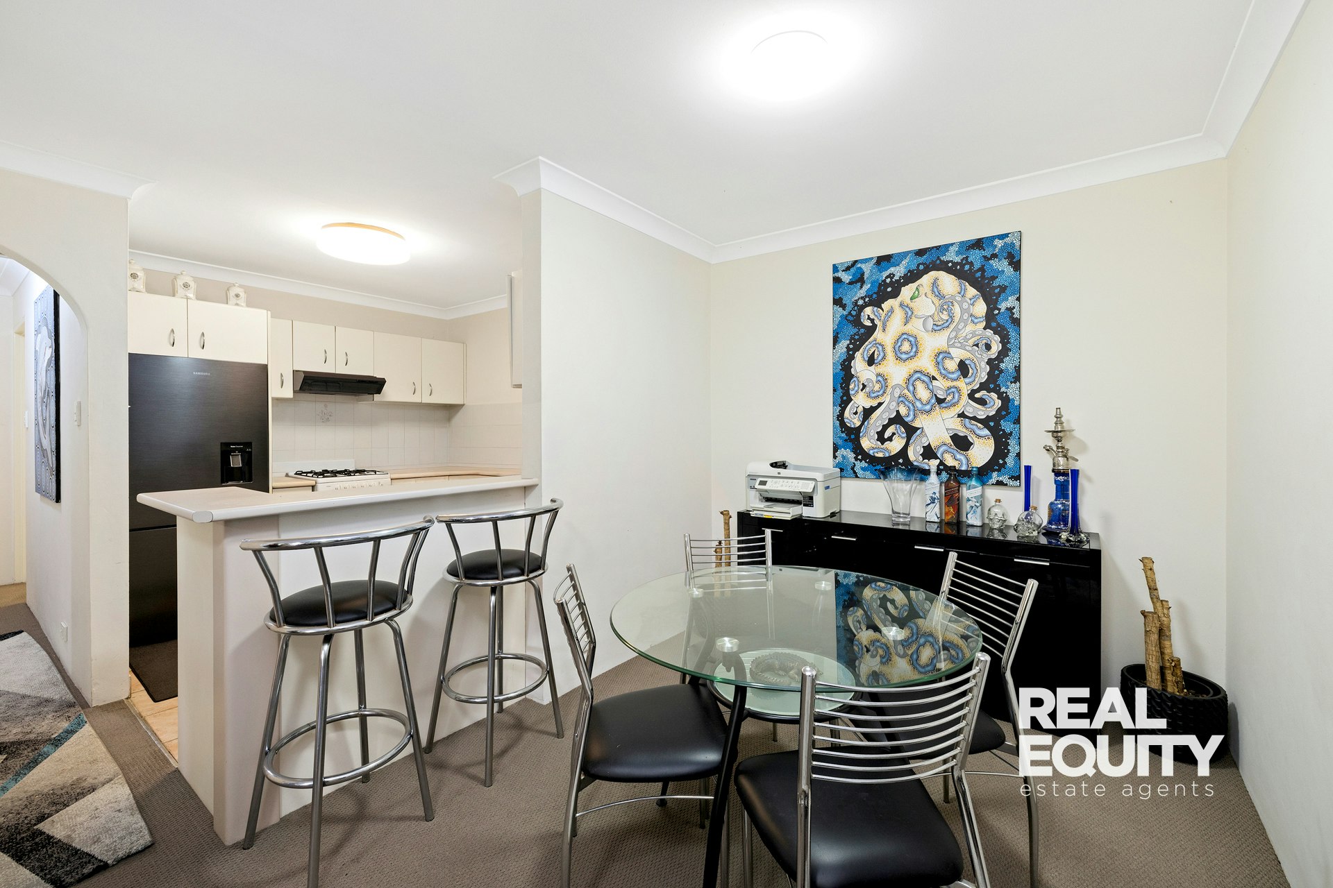 Image of dining room