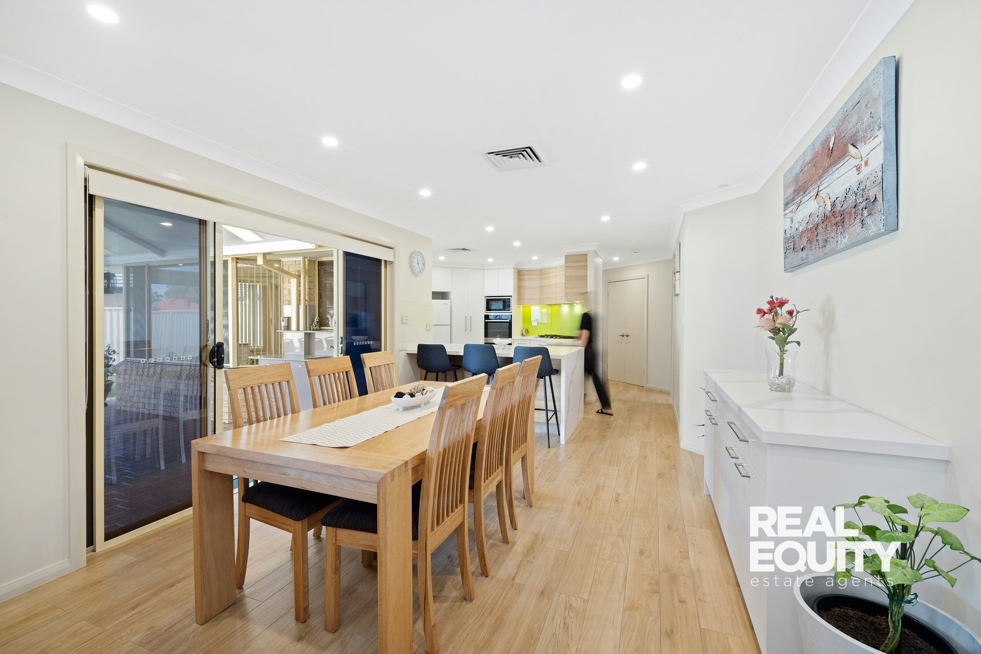 Image of dining room