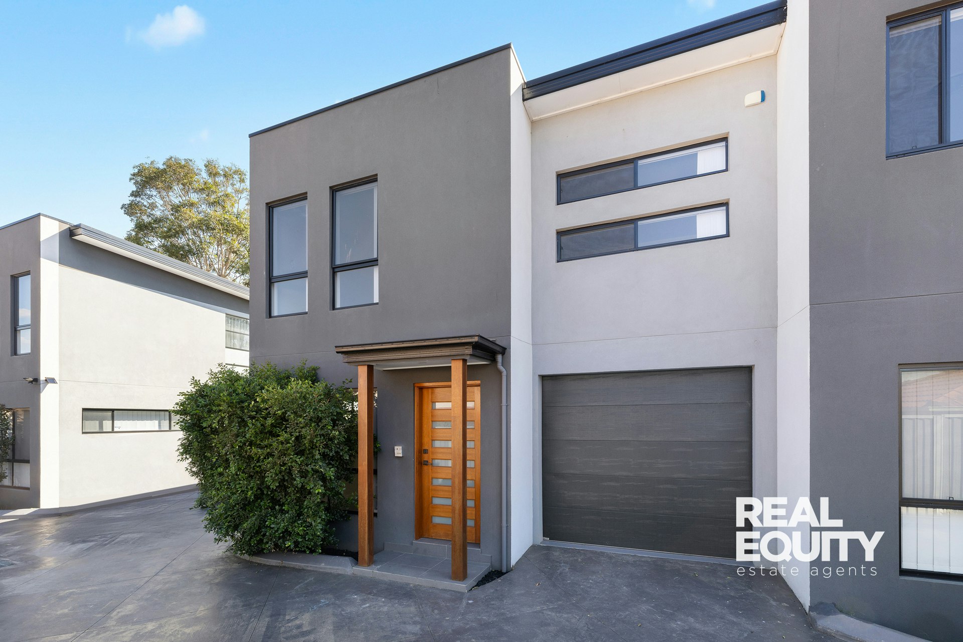 Image of garage