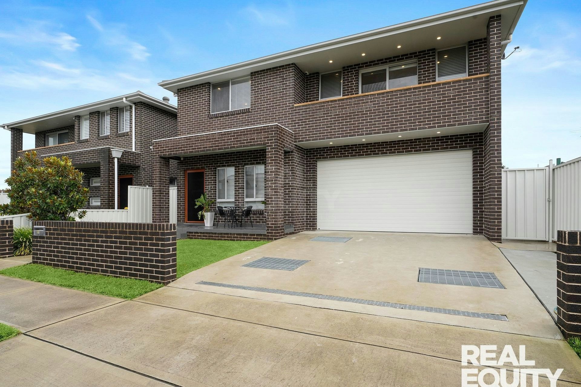 Image of garage