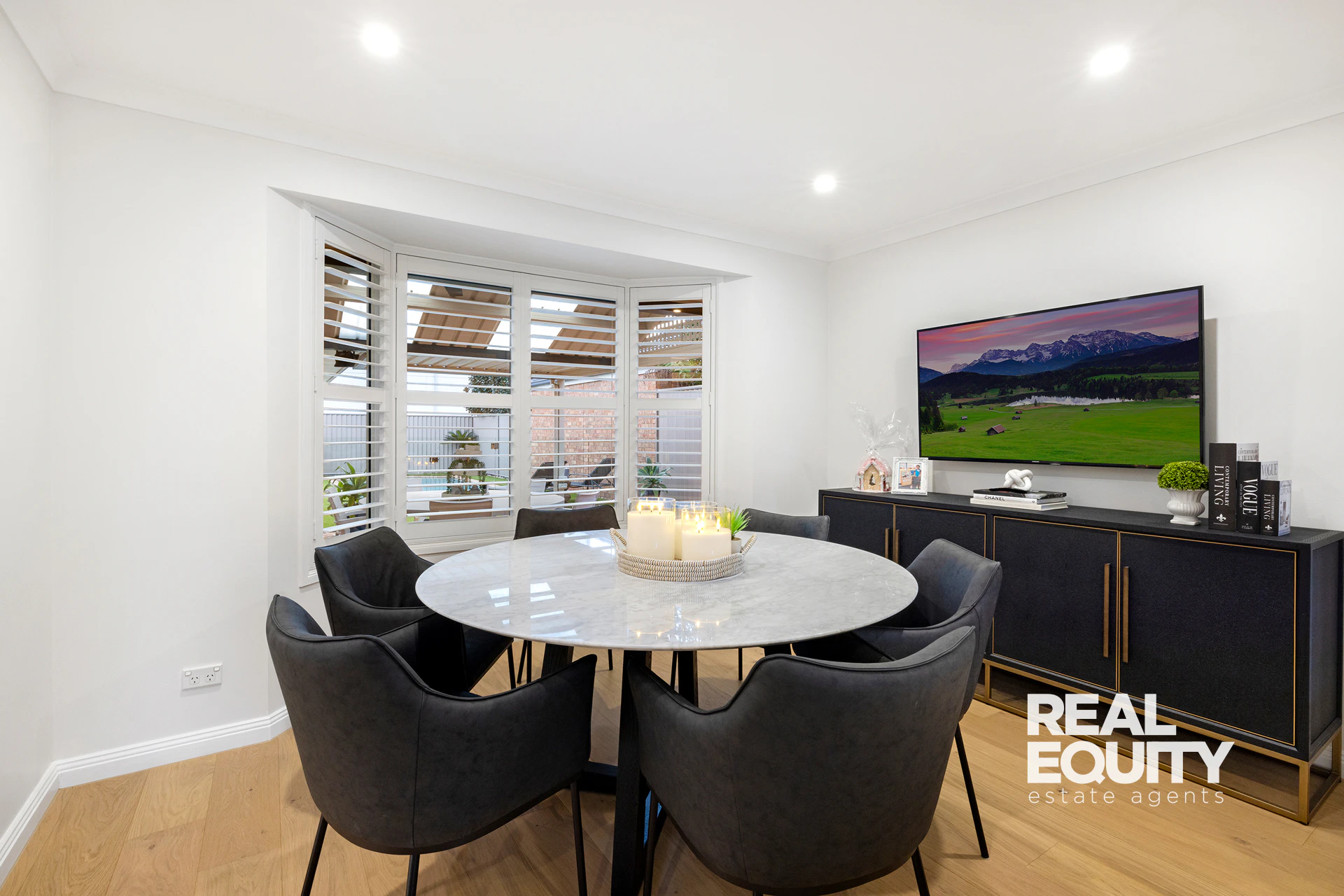 dining room