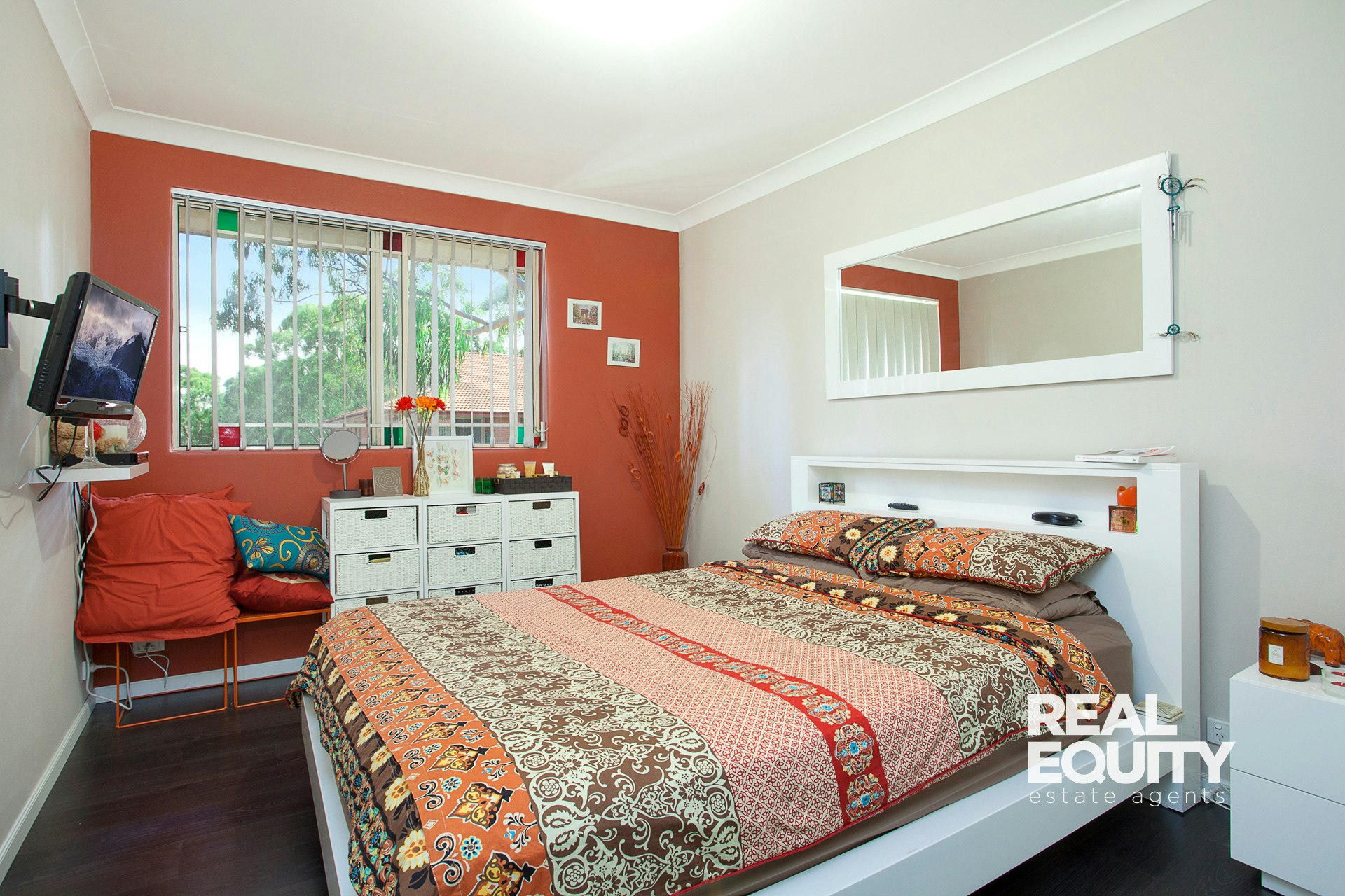 bed
