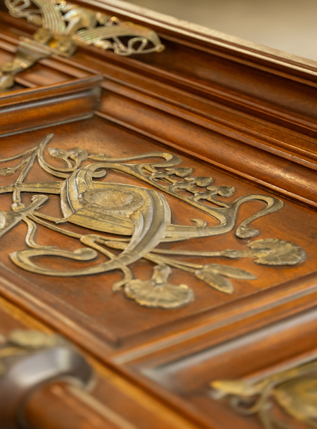 Casa Vicens acquires the corner cabinet made by Gaudí for the Vicens’ family home in Alella