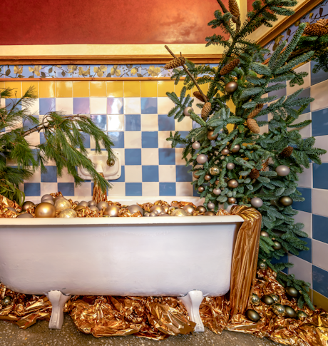 Casa Vicens Gaudi evokes climate change in its Christmas decoration