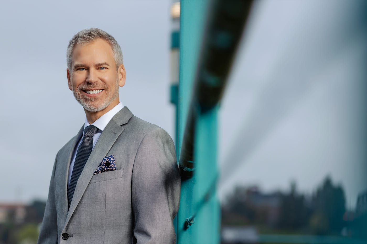 Dr. H Daniel Zegzula