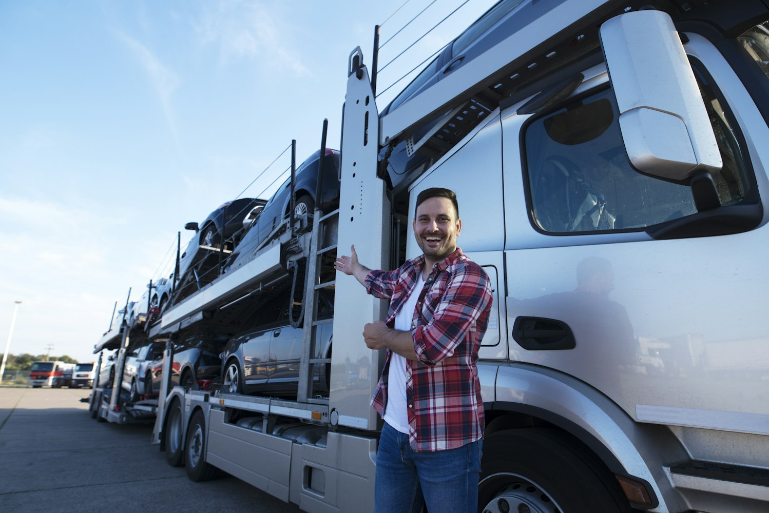 Cover Image for Why You Should Hire a Professional Car Transport Service