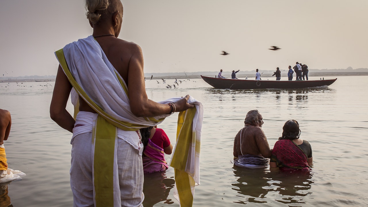Im Hinduismus ist der Ganges eine heilige Naturstätte: verehrt als Göttin Ganga und in Teilen mit eigenem Rechtsstatus geschützt.