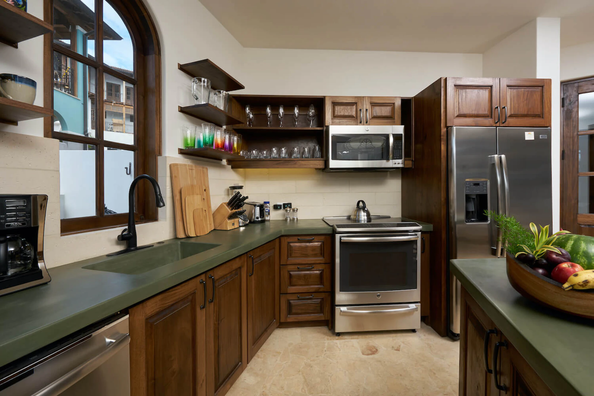 Flat  | 10 Plaza Carlota