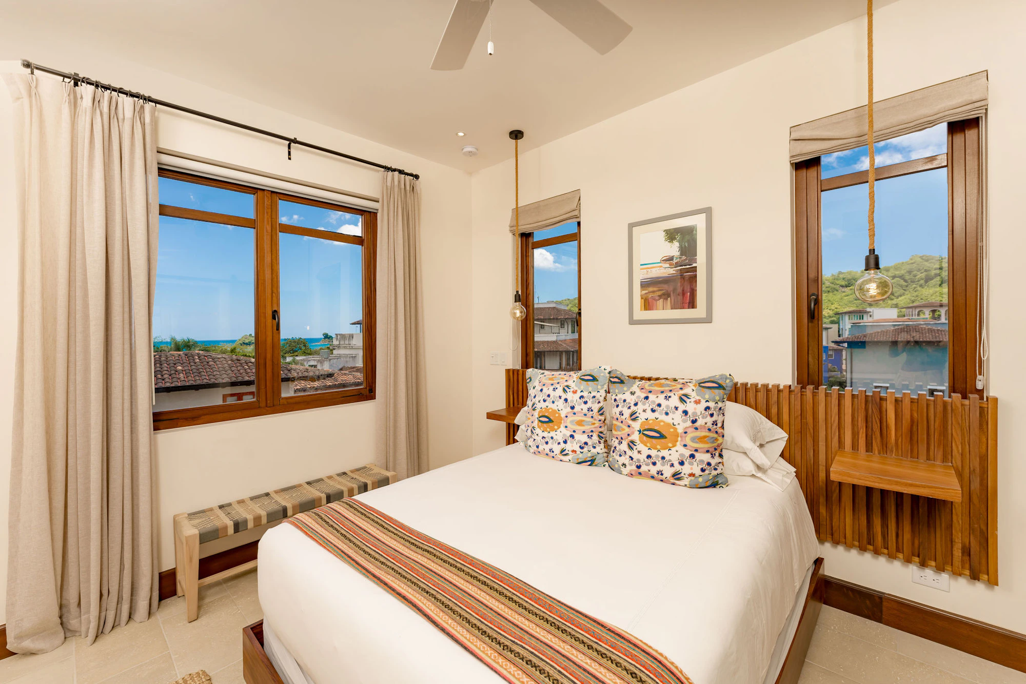 Flat | 205 Plaza Pienza