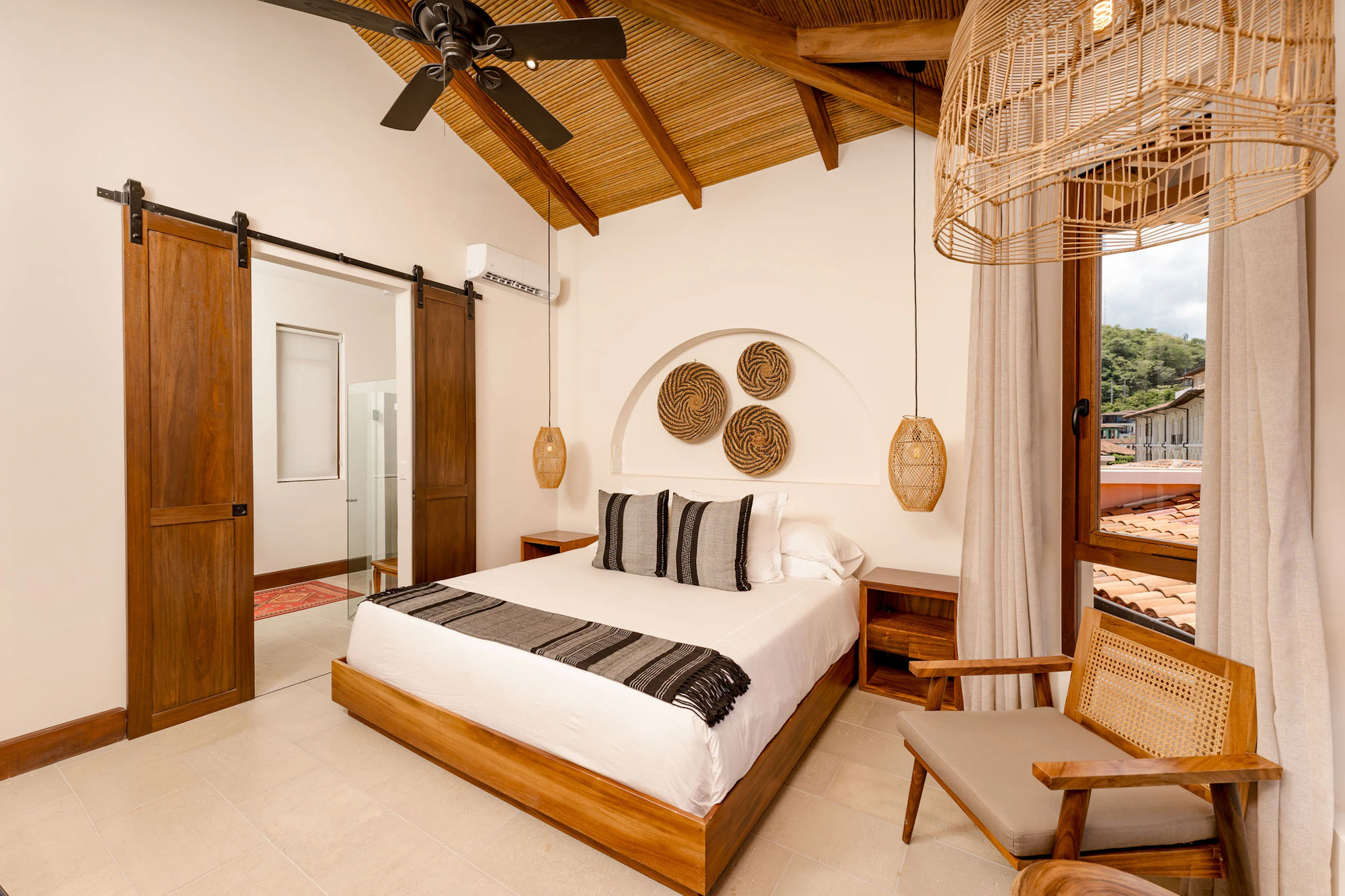 Flat | 205 Plaza Pienza