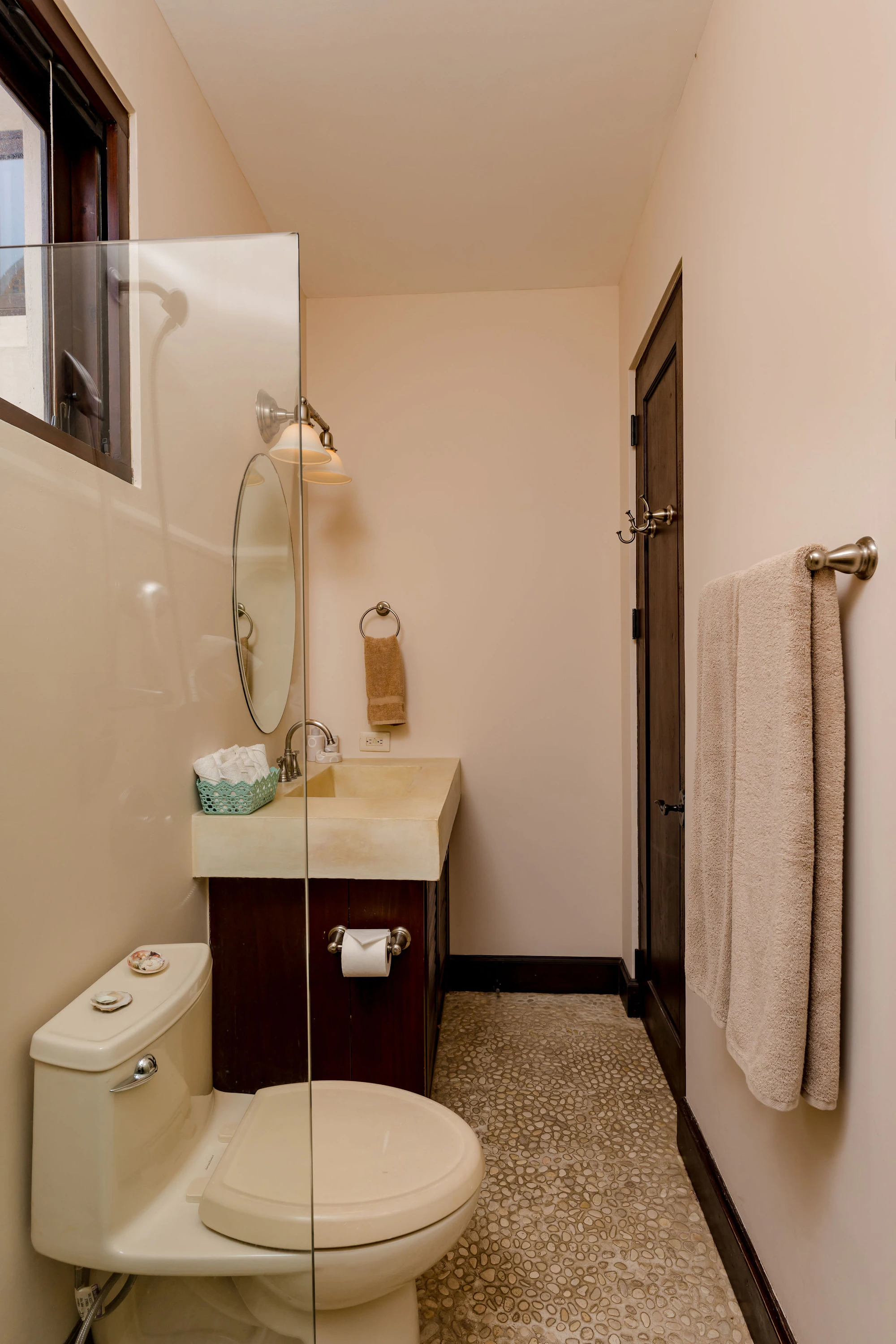 Casa Pinita | 24 Calle la Ronda