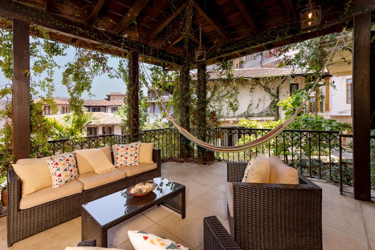 Casa Pinita | 24 Calle la Ronda