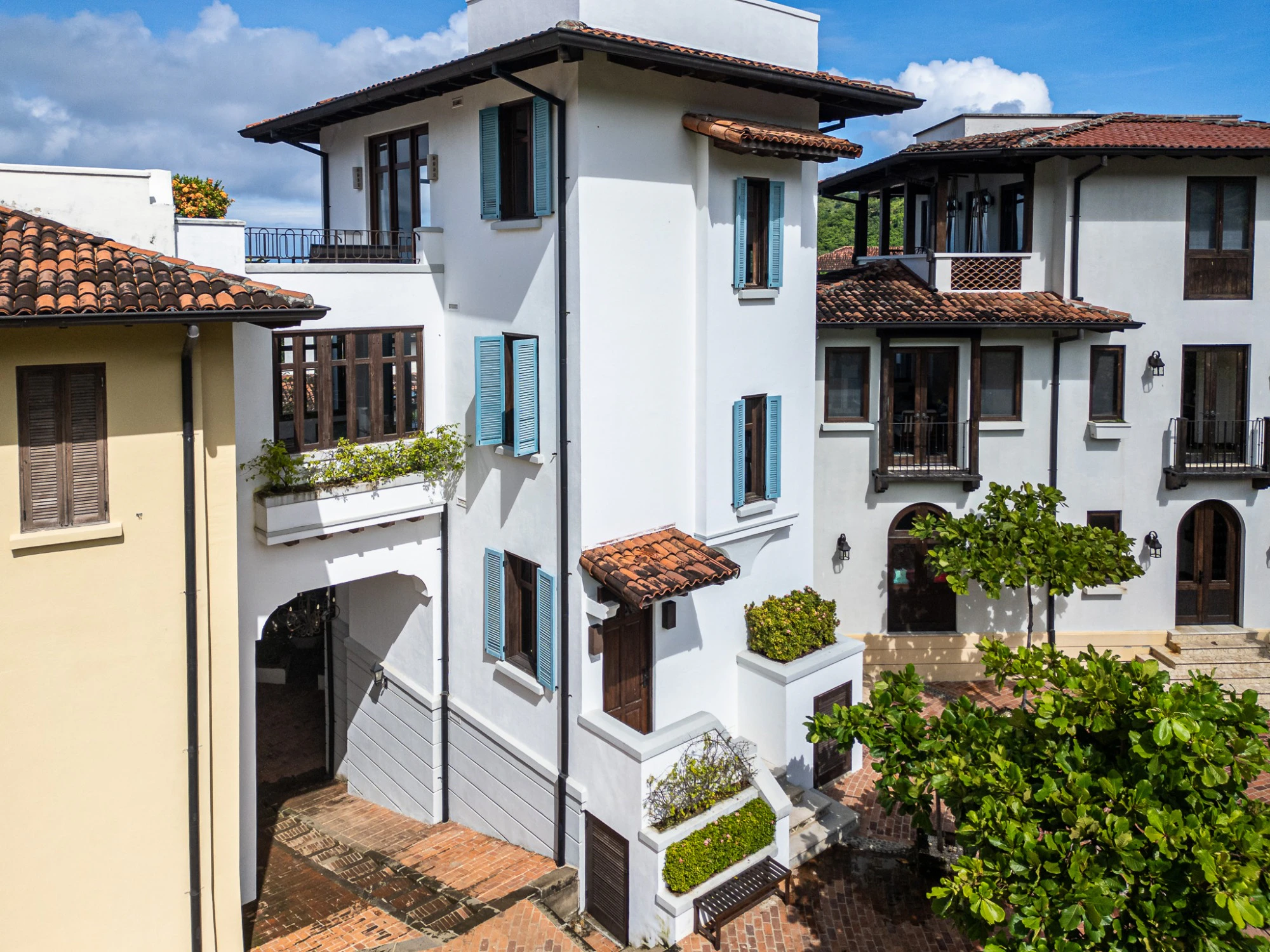 9 Calle la Ronda | 2 Bedroom