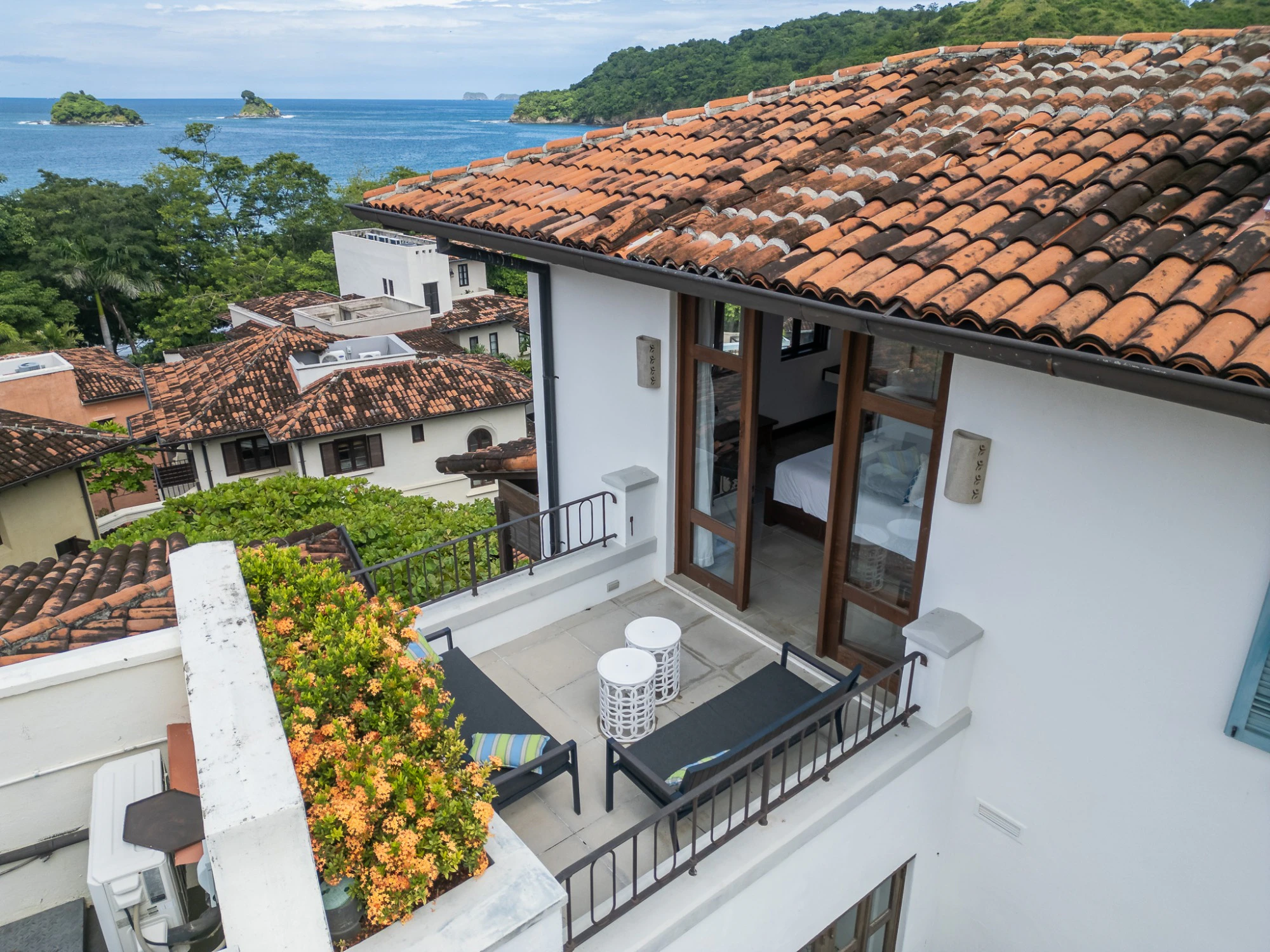 9 Calle la Ronda | 2 Bedroom