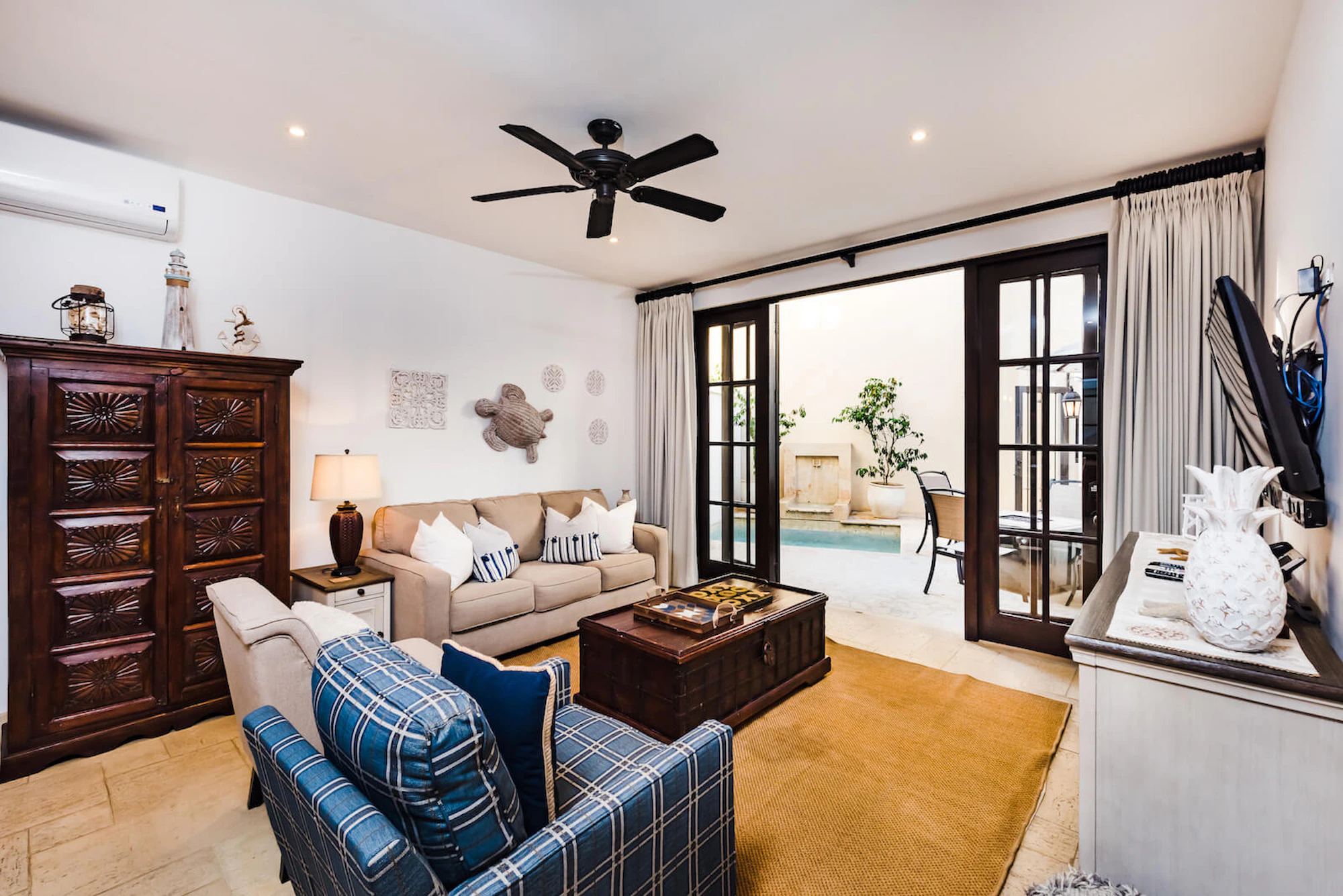 Flat | 18 Avenida La Antigua