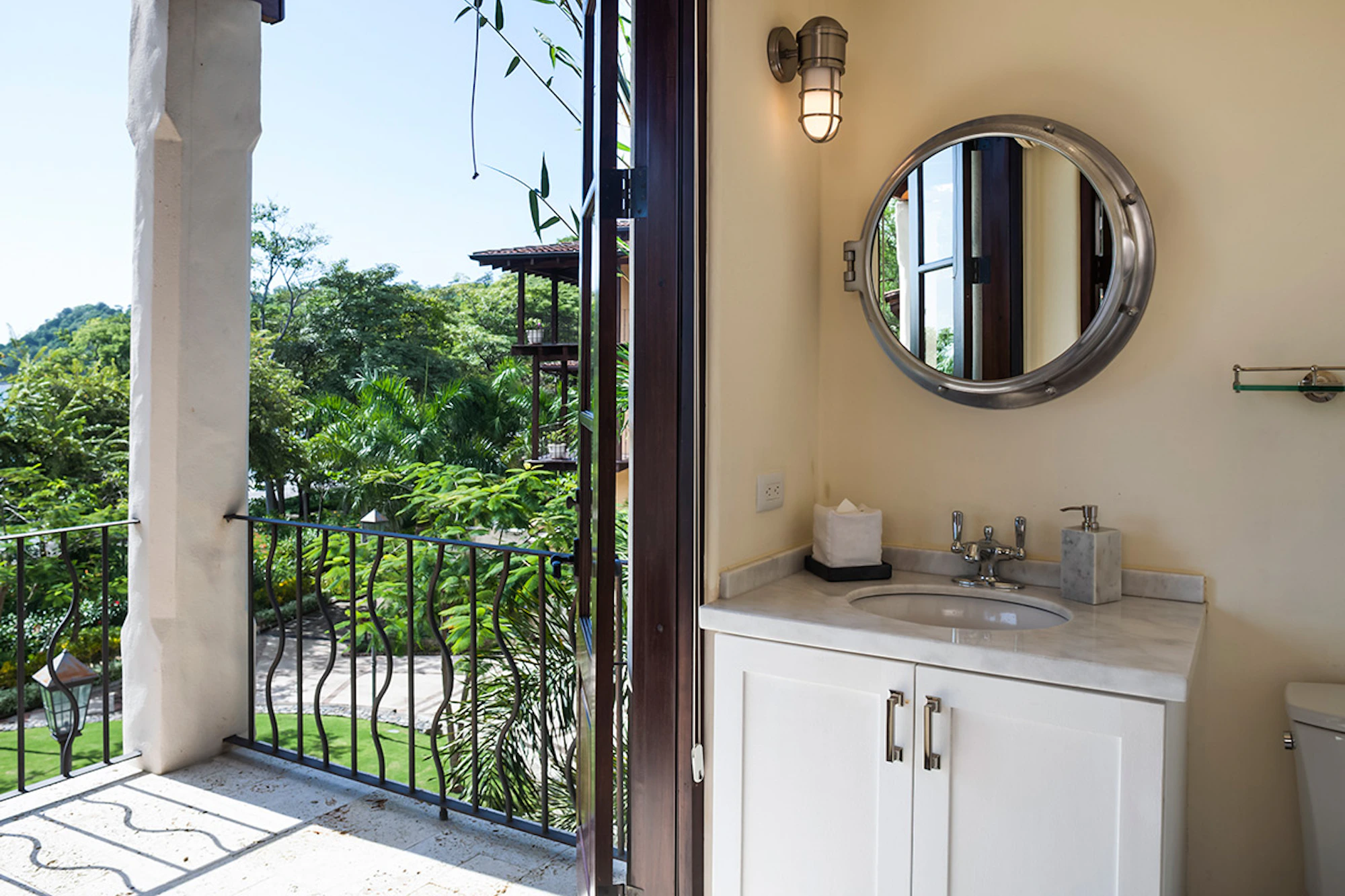 Casa Brewer | 19 Paseo del Mar