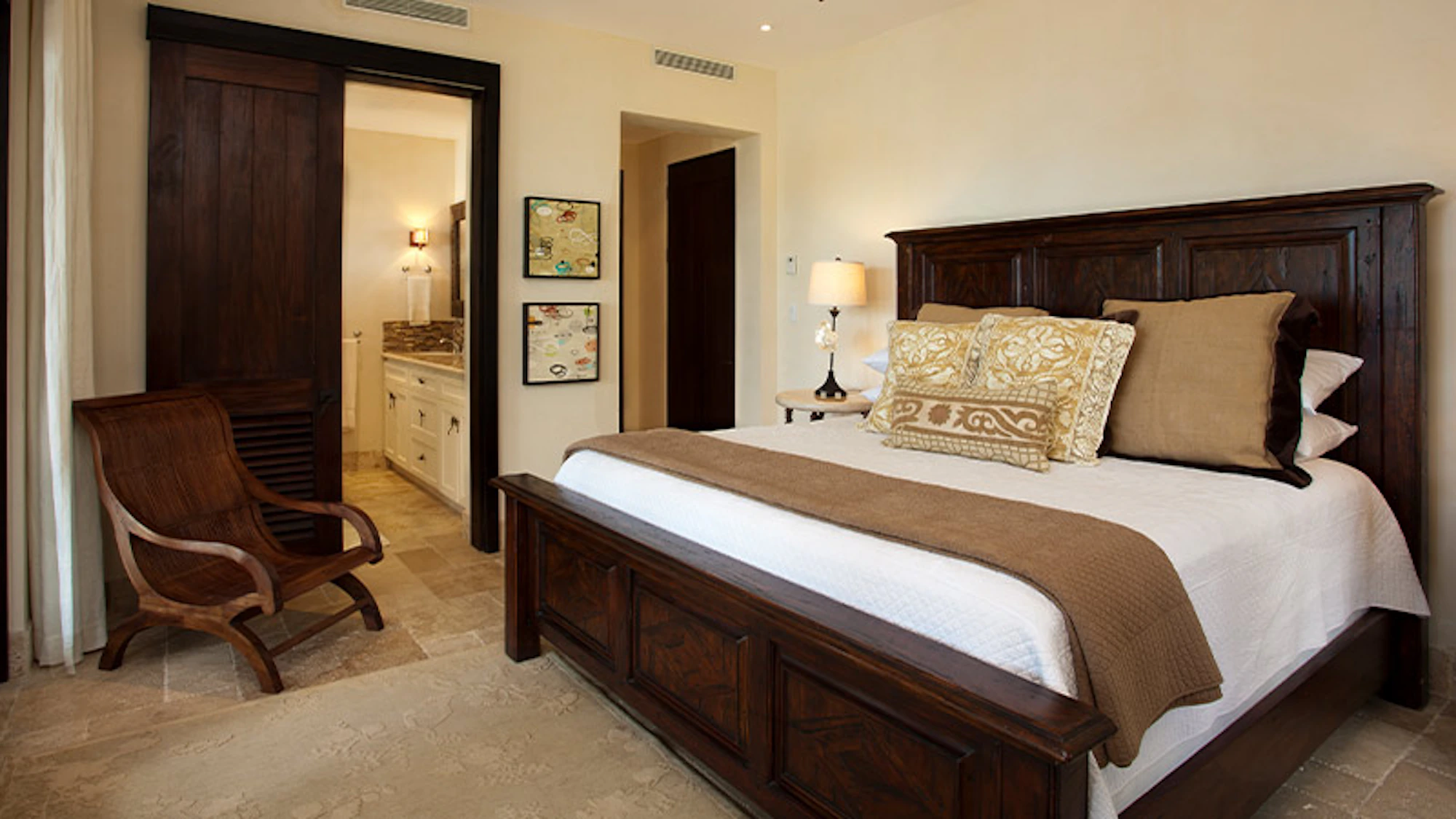 StuCasa | 21 Paseo del Mar