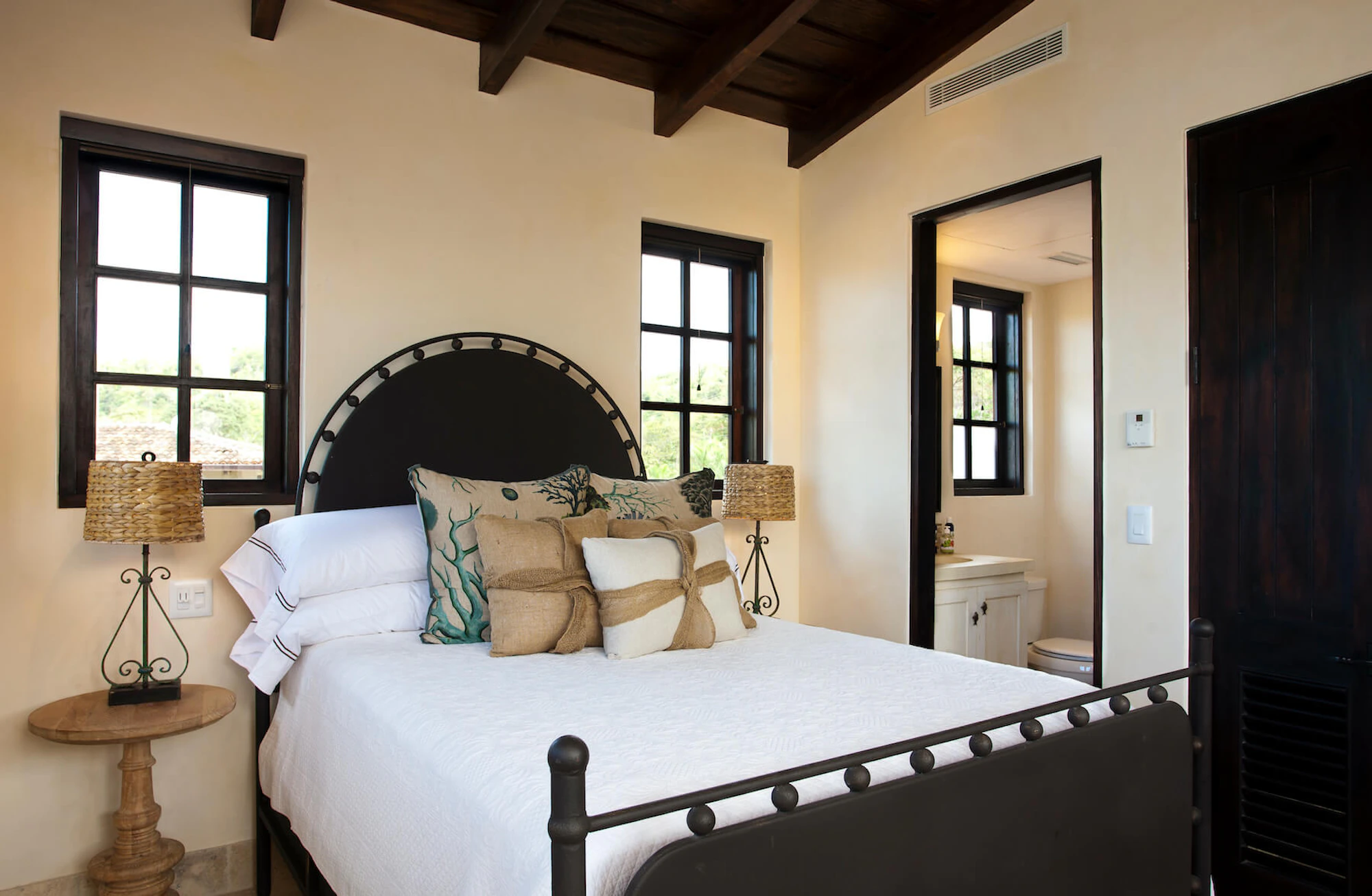 StuCasa | 21 Paseo del Mar