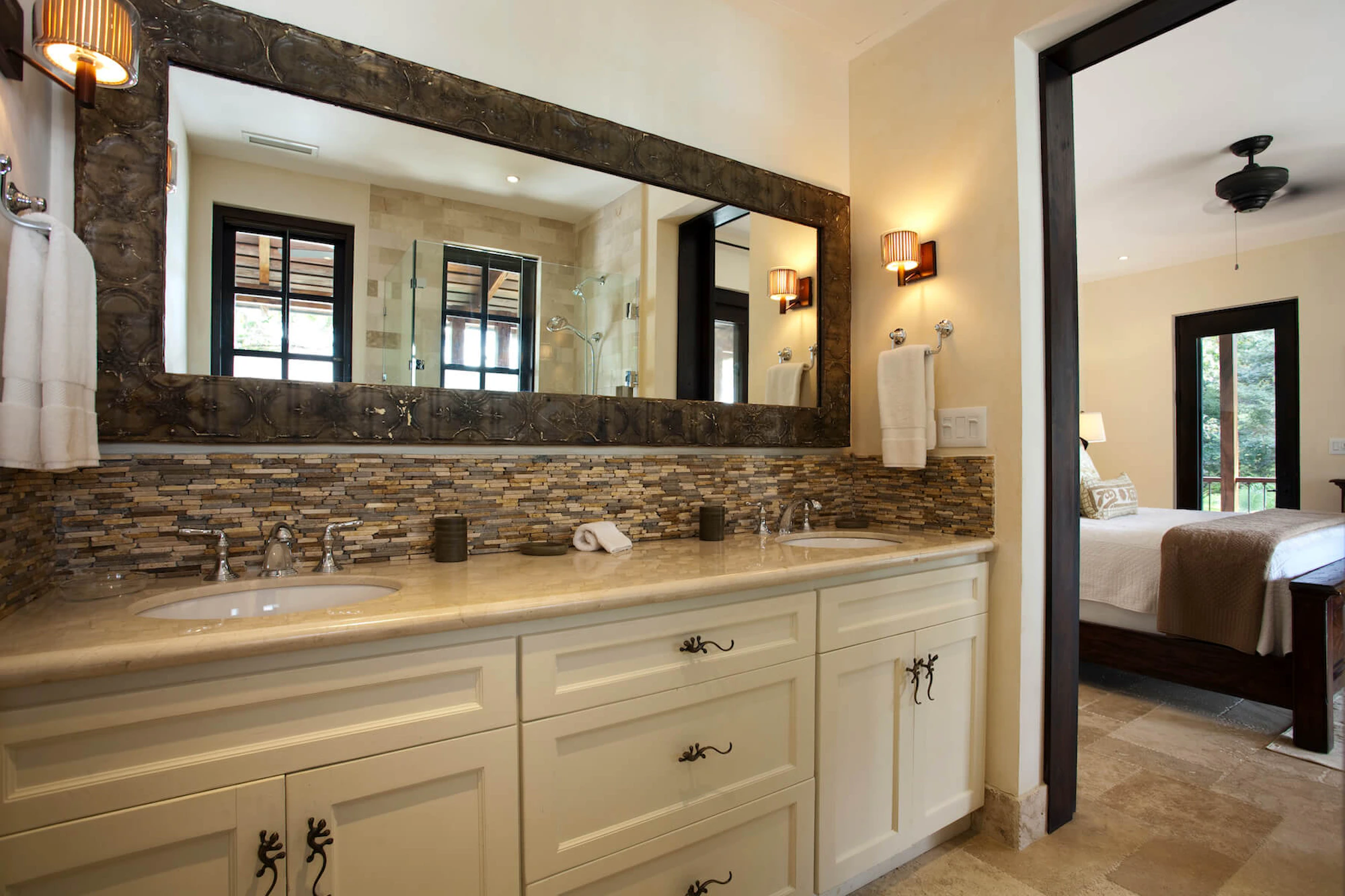 StuCasa | 21 Paseo del Mar