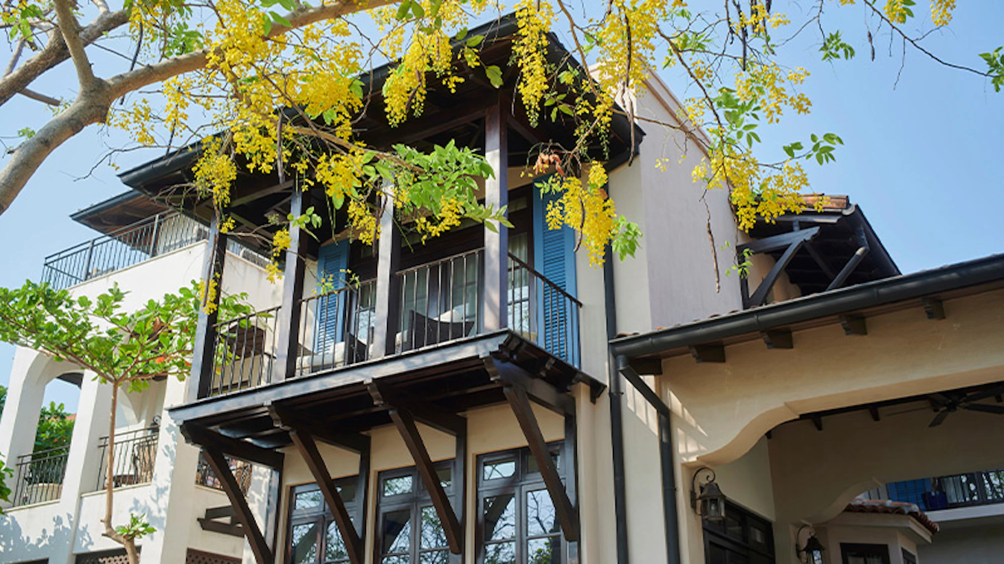 Casa Azul | 11 Paseo del Mar