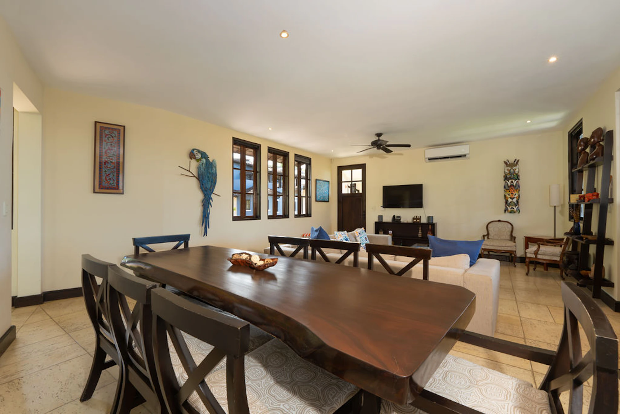 Flat | 38 Avenida La Antigua