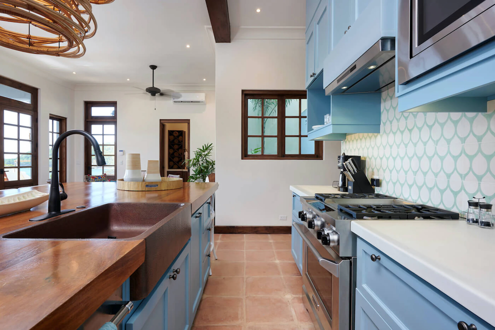 Casa Estrella | 14 Calle Virginia