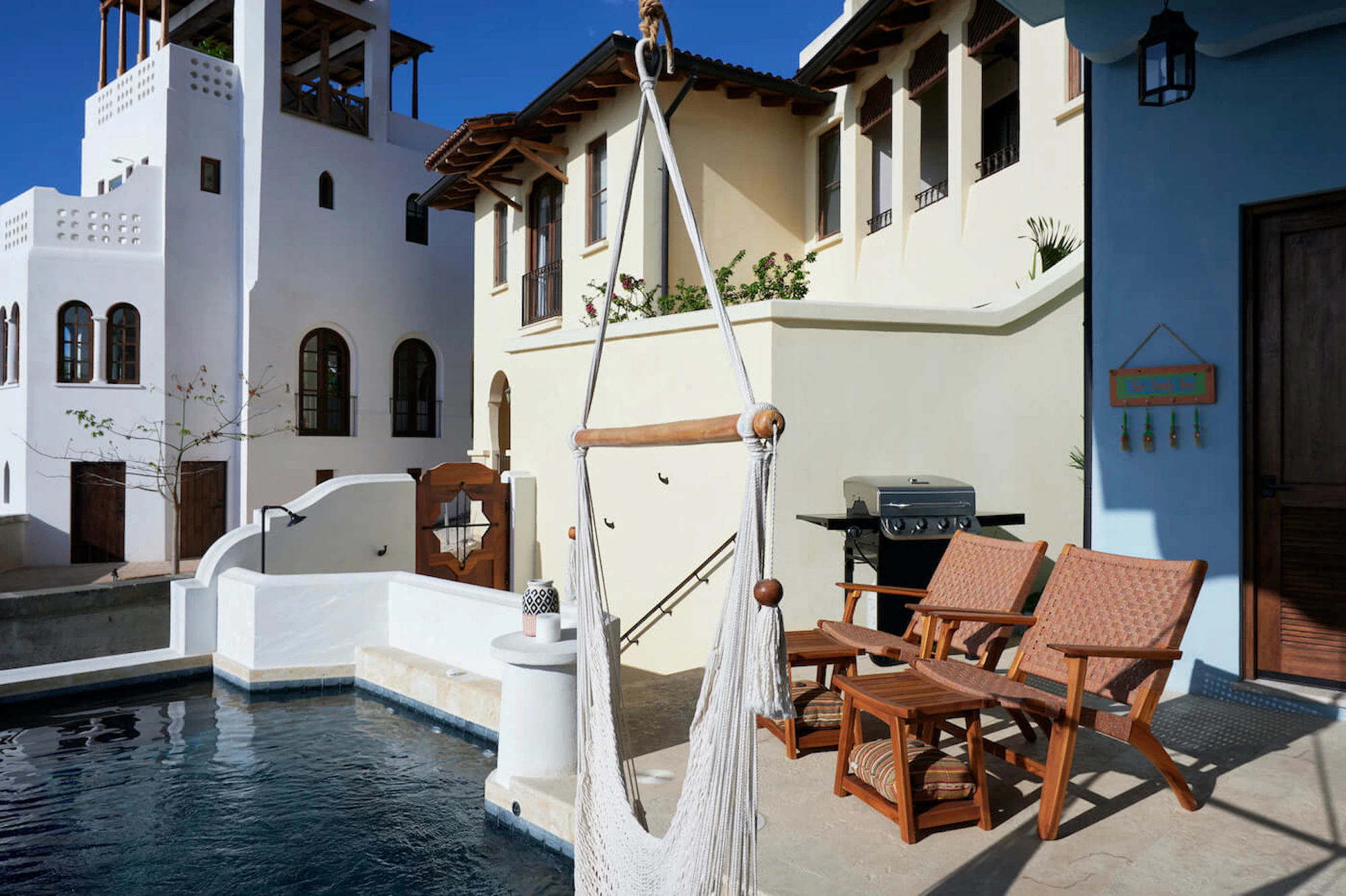 Casa Estrella | 14 Calle Virginia