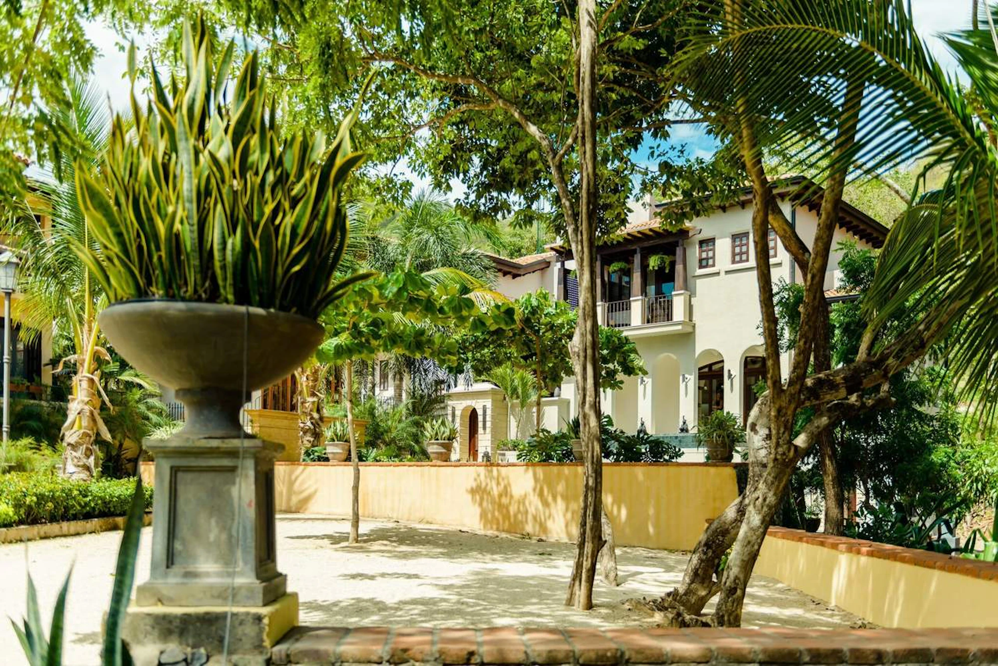 Casa Sonrisa | 27 Paseo del Mar