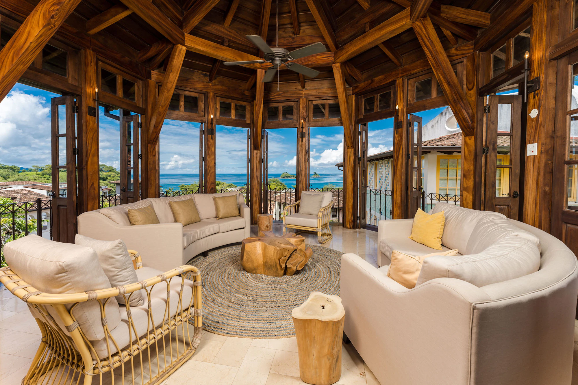 20 Plaza Carlota | 3 Bedroom