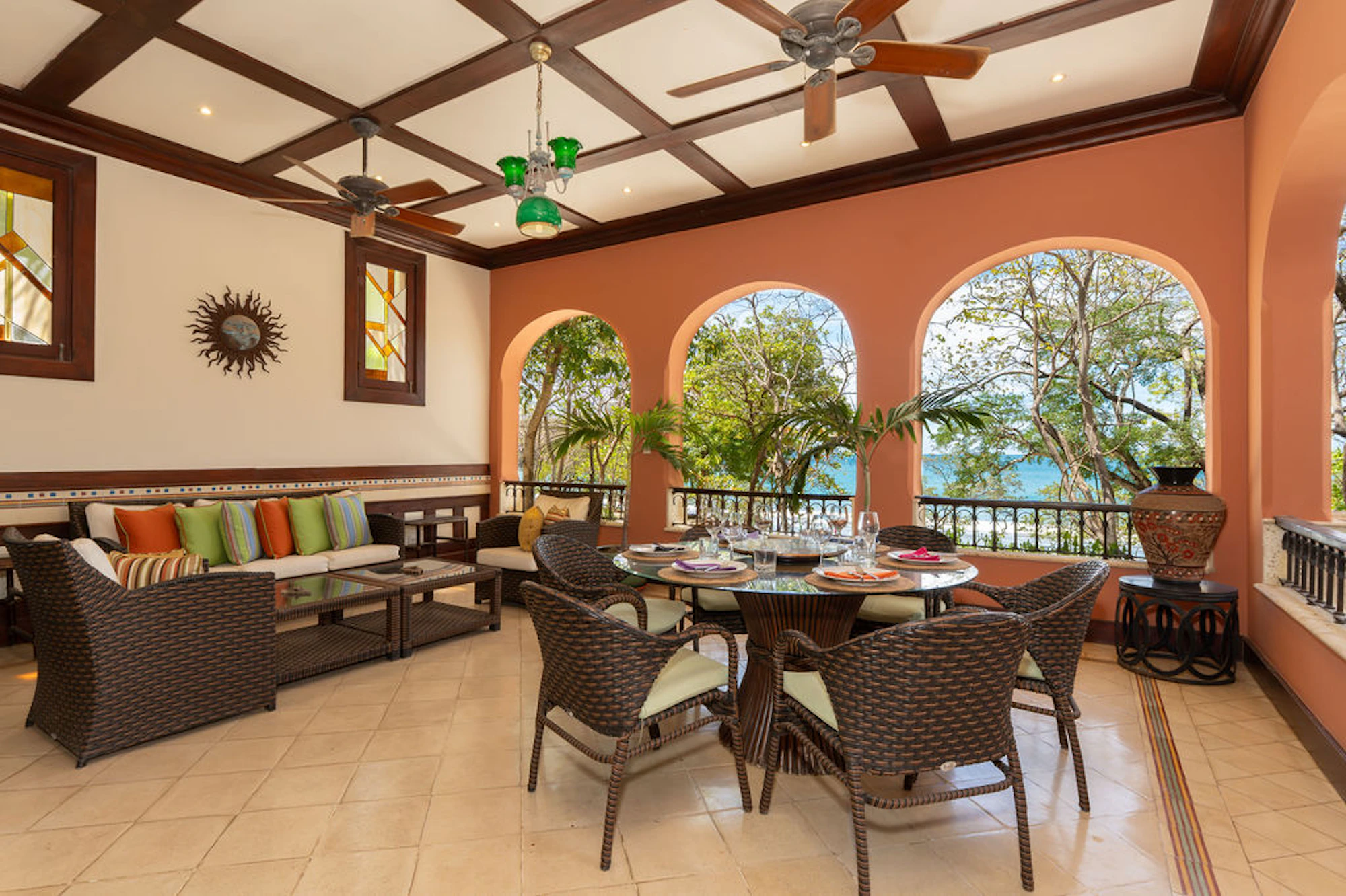 Casa Teja | 12 Paseo del Mar