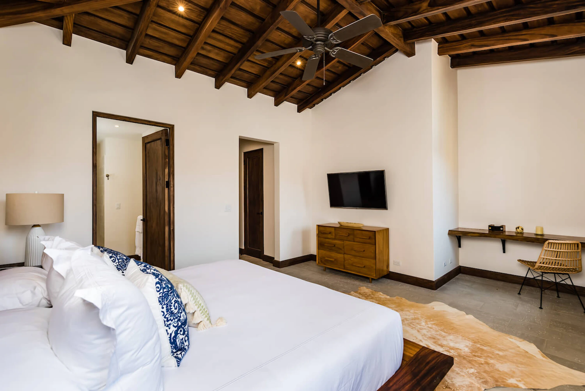 Casa Acuarela | 17 Calle Cartagena