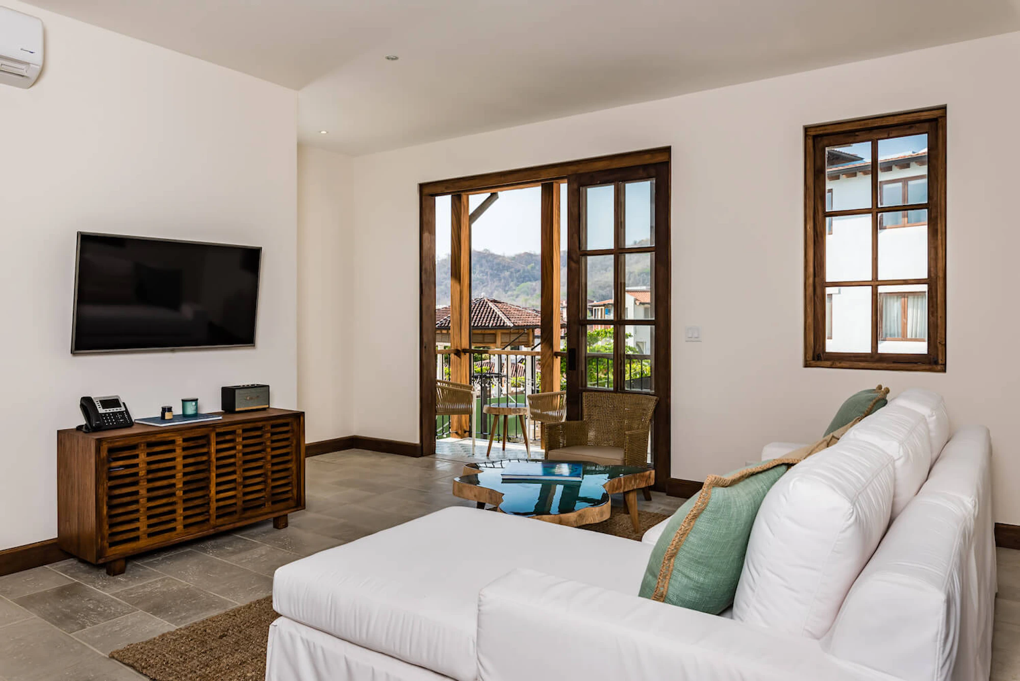 Casa Acuarela | 17 Calle Cartagena