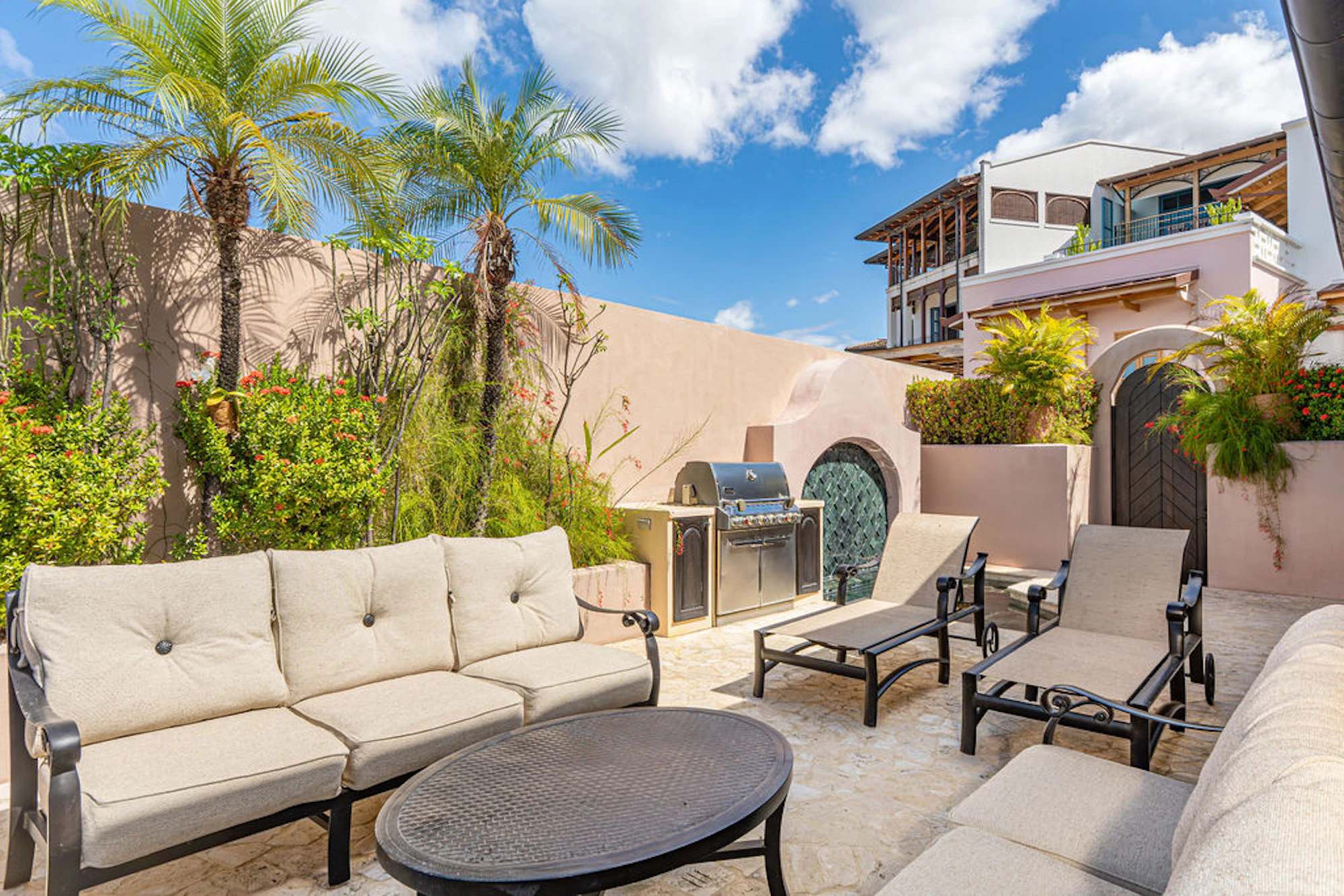 Casa | 16 Calle Virginia