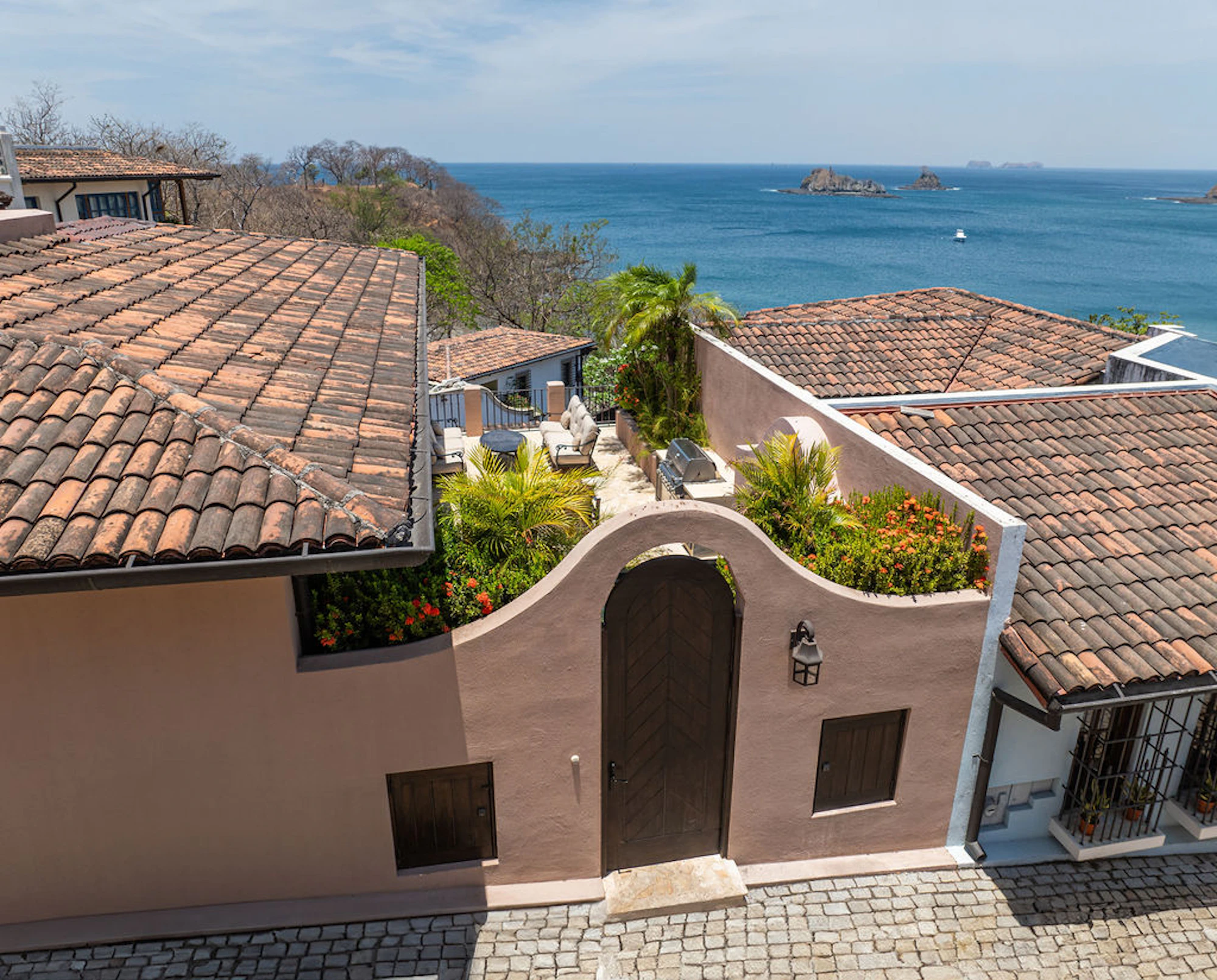 Casa | 16 Calle Virginia