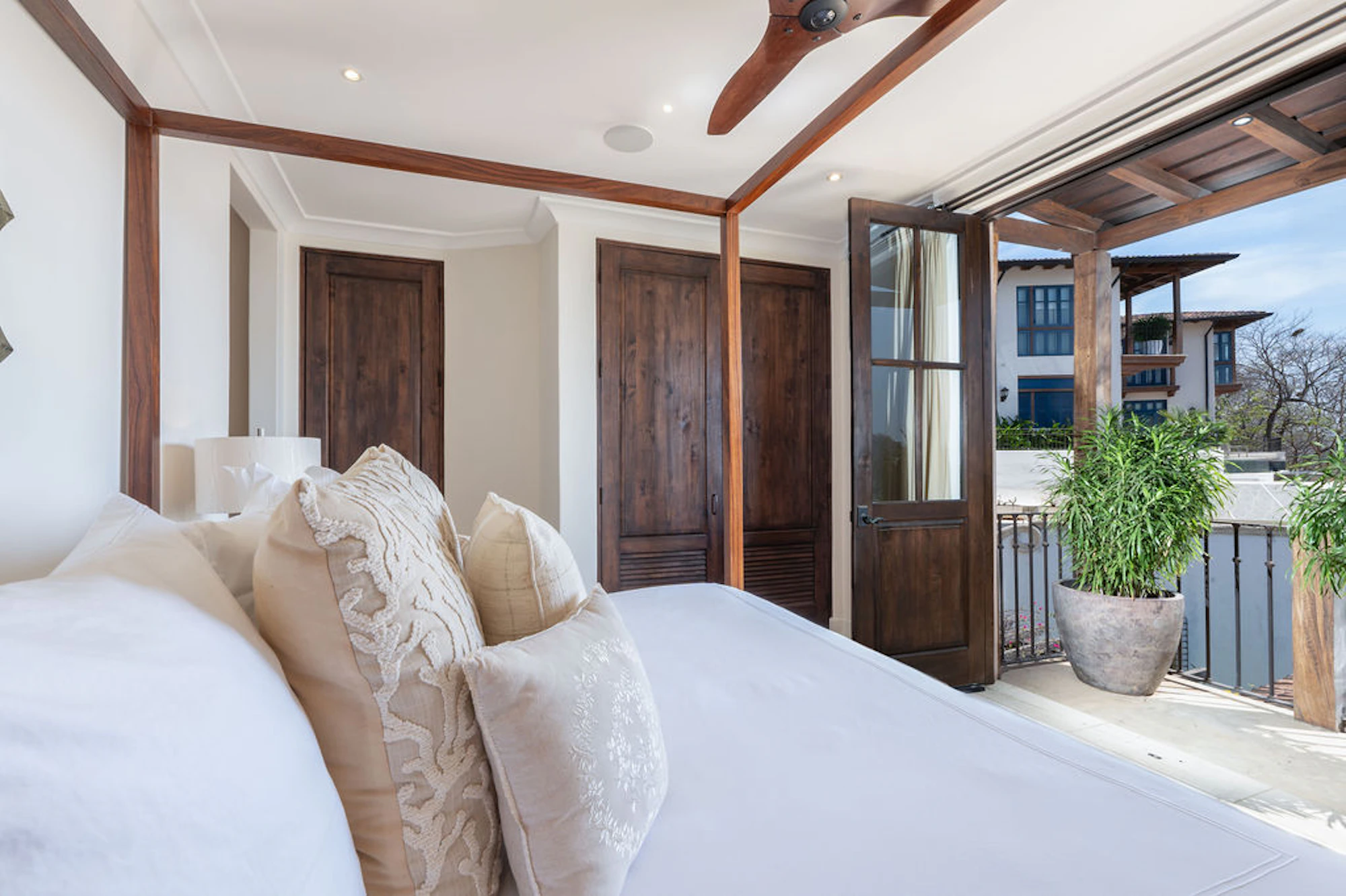 Casa | 16 Calle Virginia