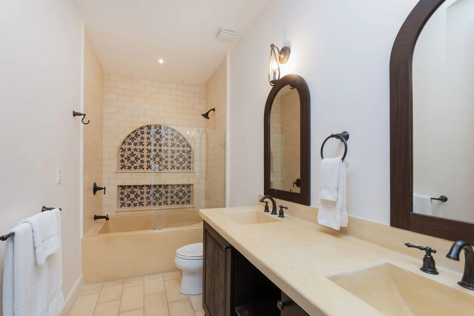 Casa | 16 Calle Virginia