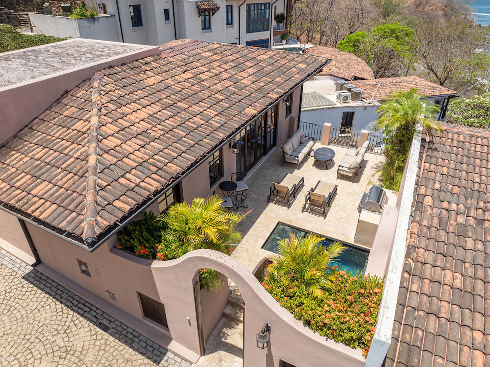 Casa | 16 Calle Virginia