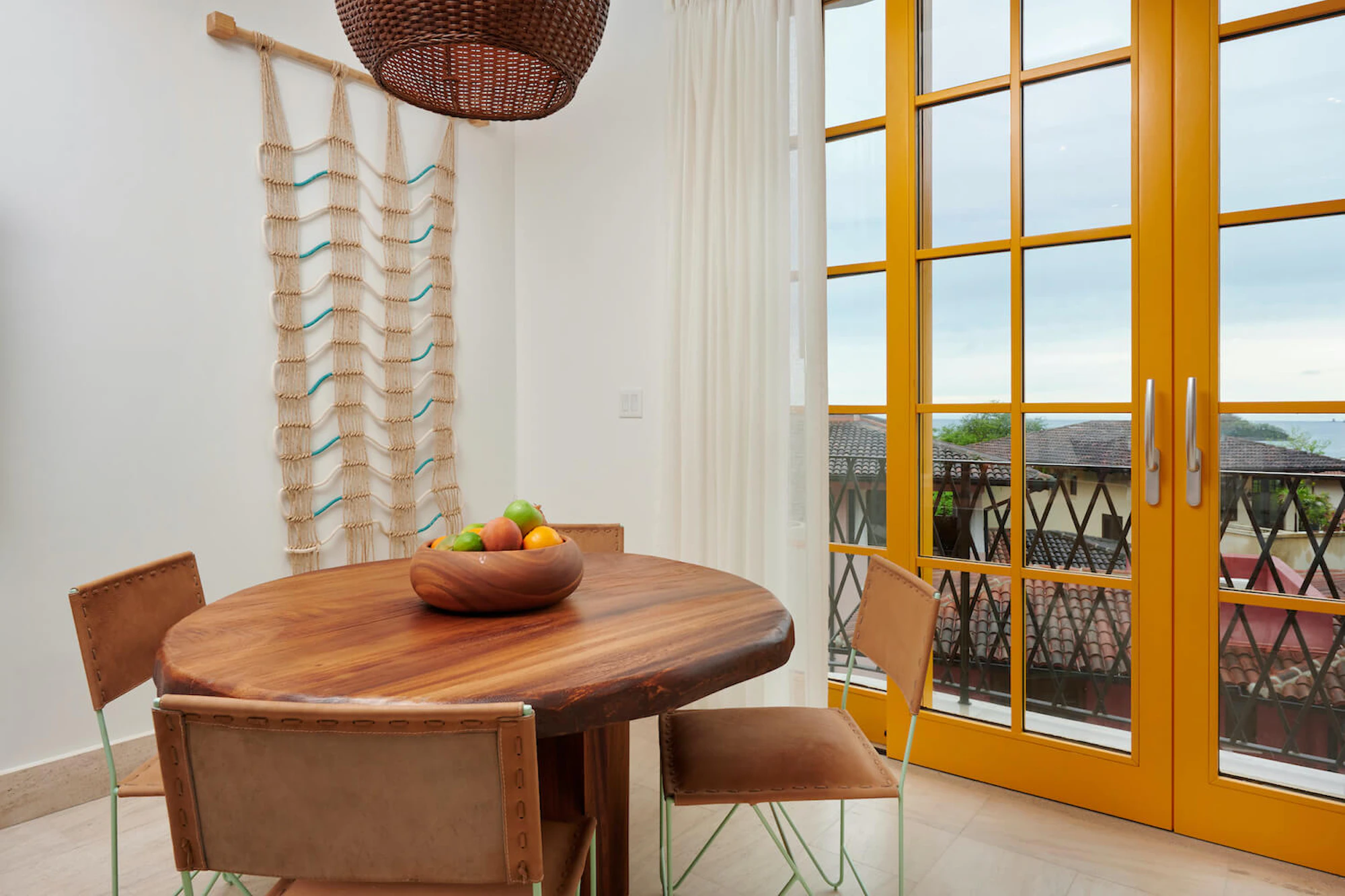 Flat |  21 Camino Las Catalinas