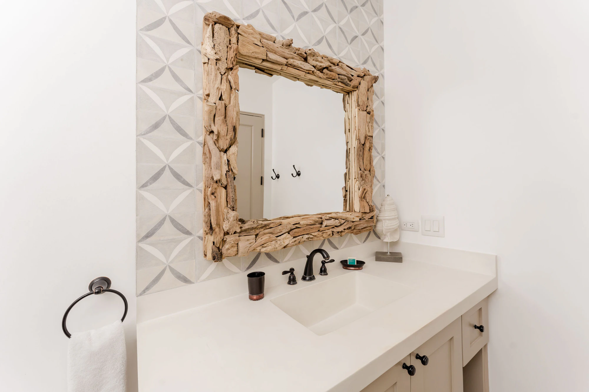 Flat | 20 Avenida la Antigua