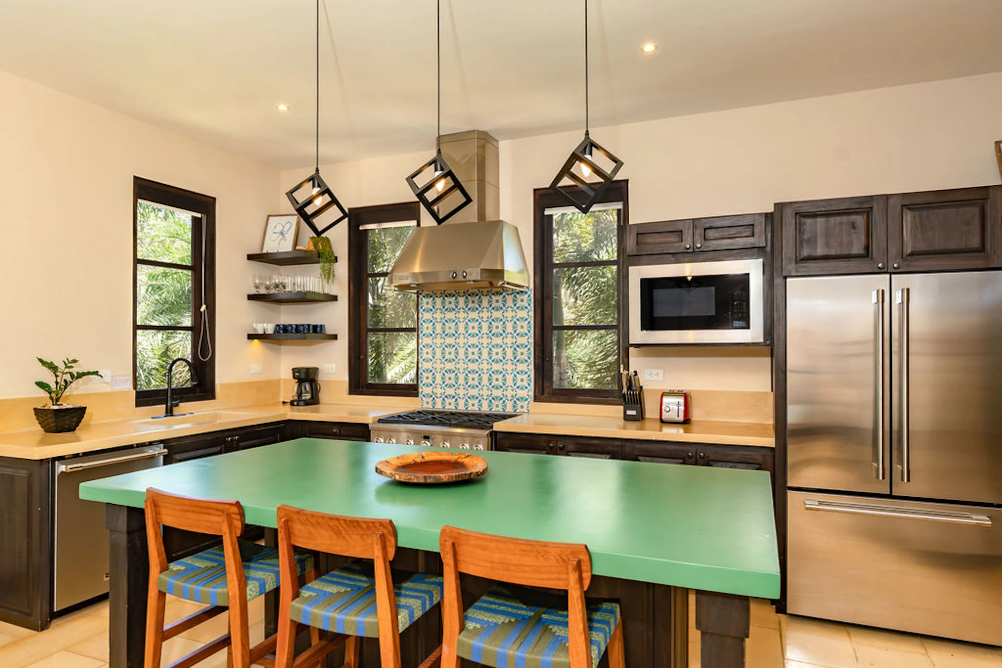 Casa Serenity | 3 Paseo Miraflores