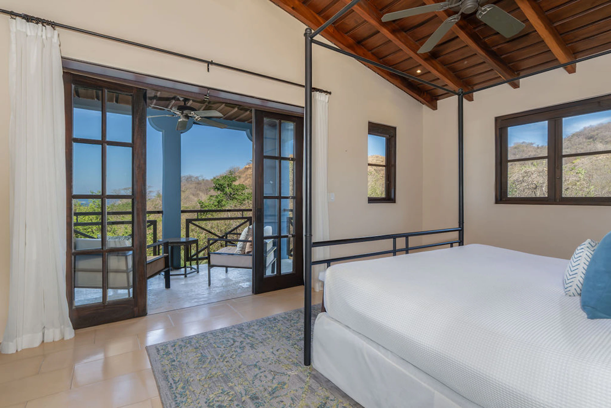 Casa Serenity | 3 Paseo Miraflores