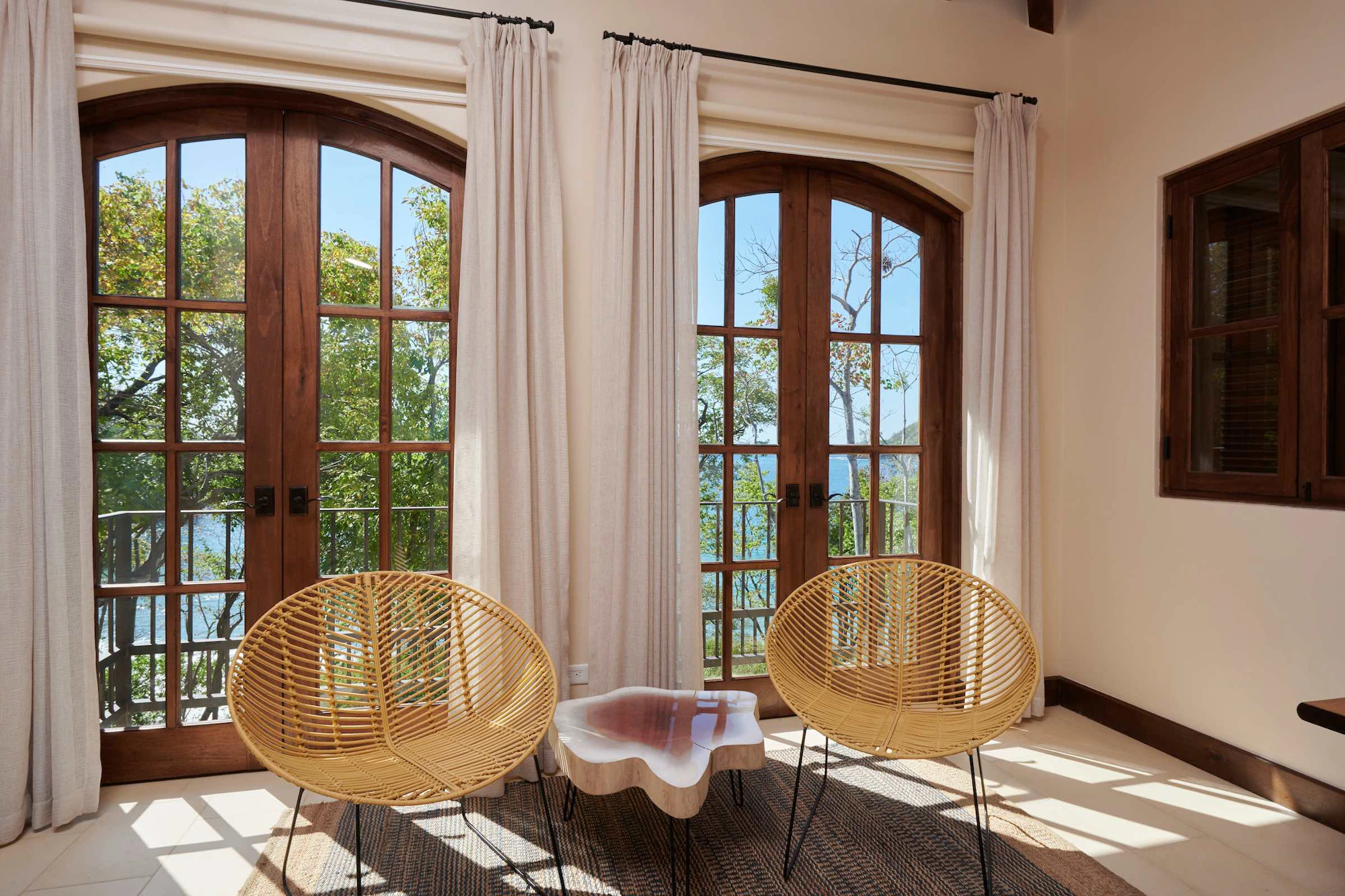 Casa Los Monos | 23 Calle Cartagena