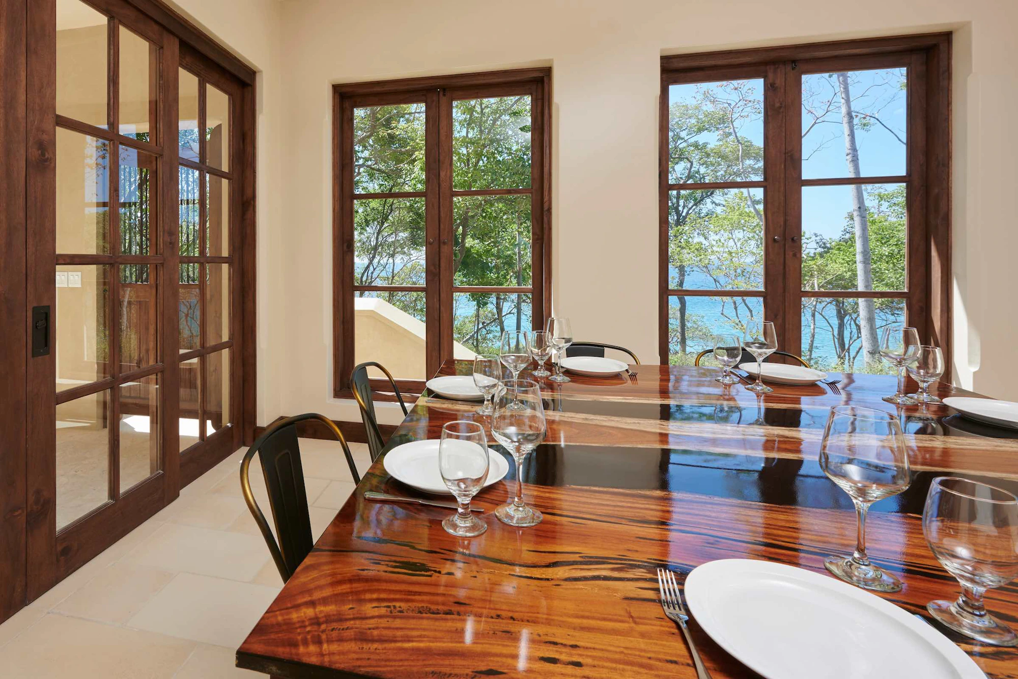 Casa Los Monos | 23 Calle Cartagena