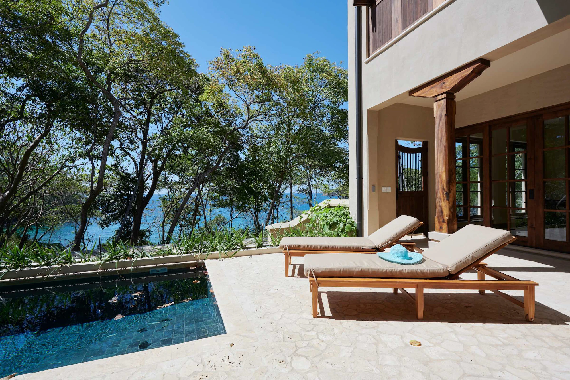 Casa Los Monos | 23 Calle Cartagena