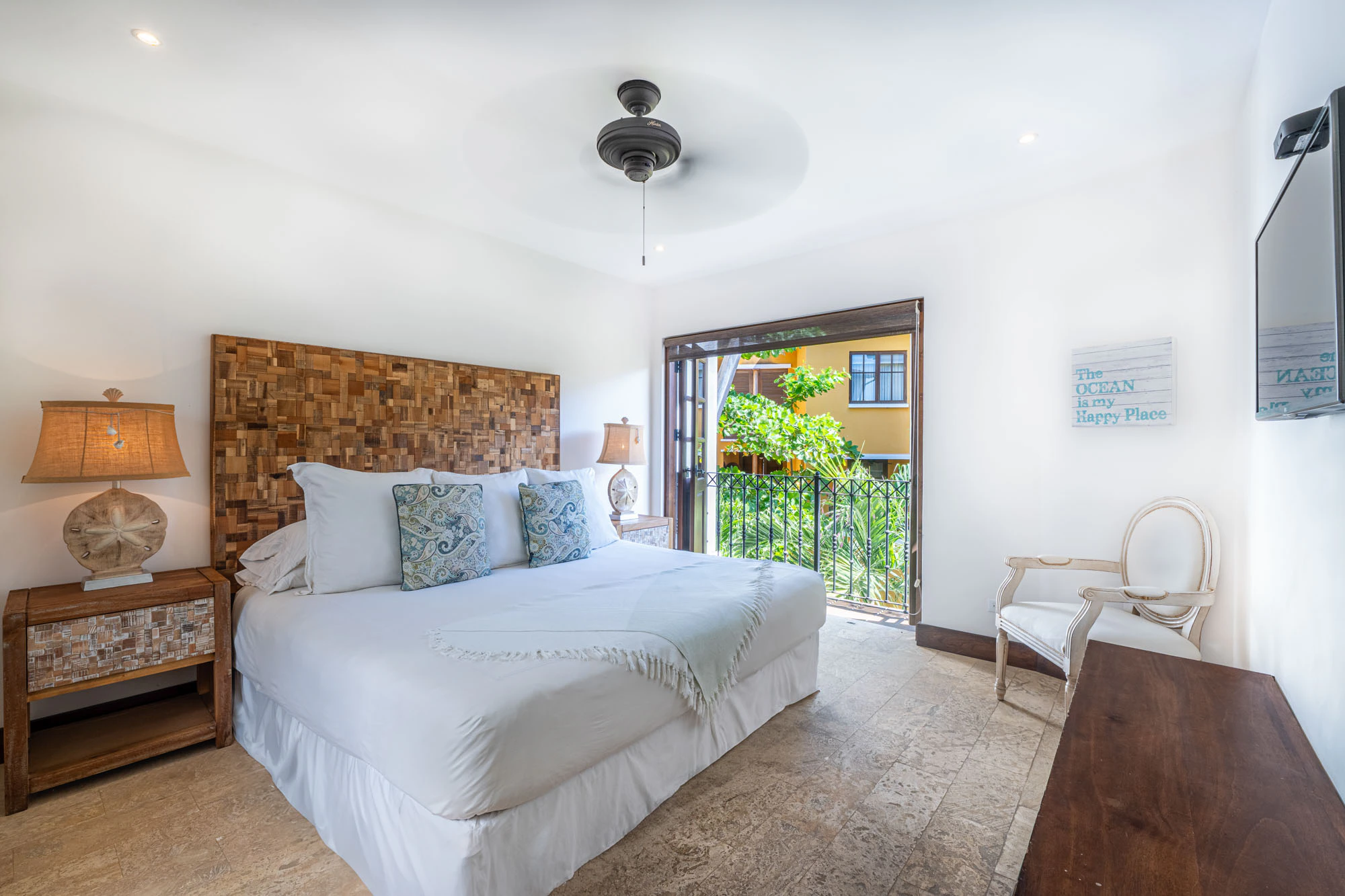 Flat | 26 Plaza Carlota