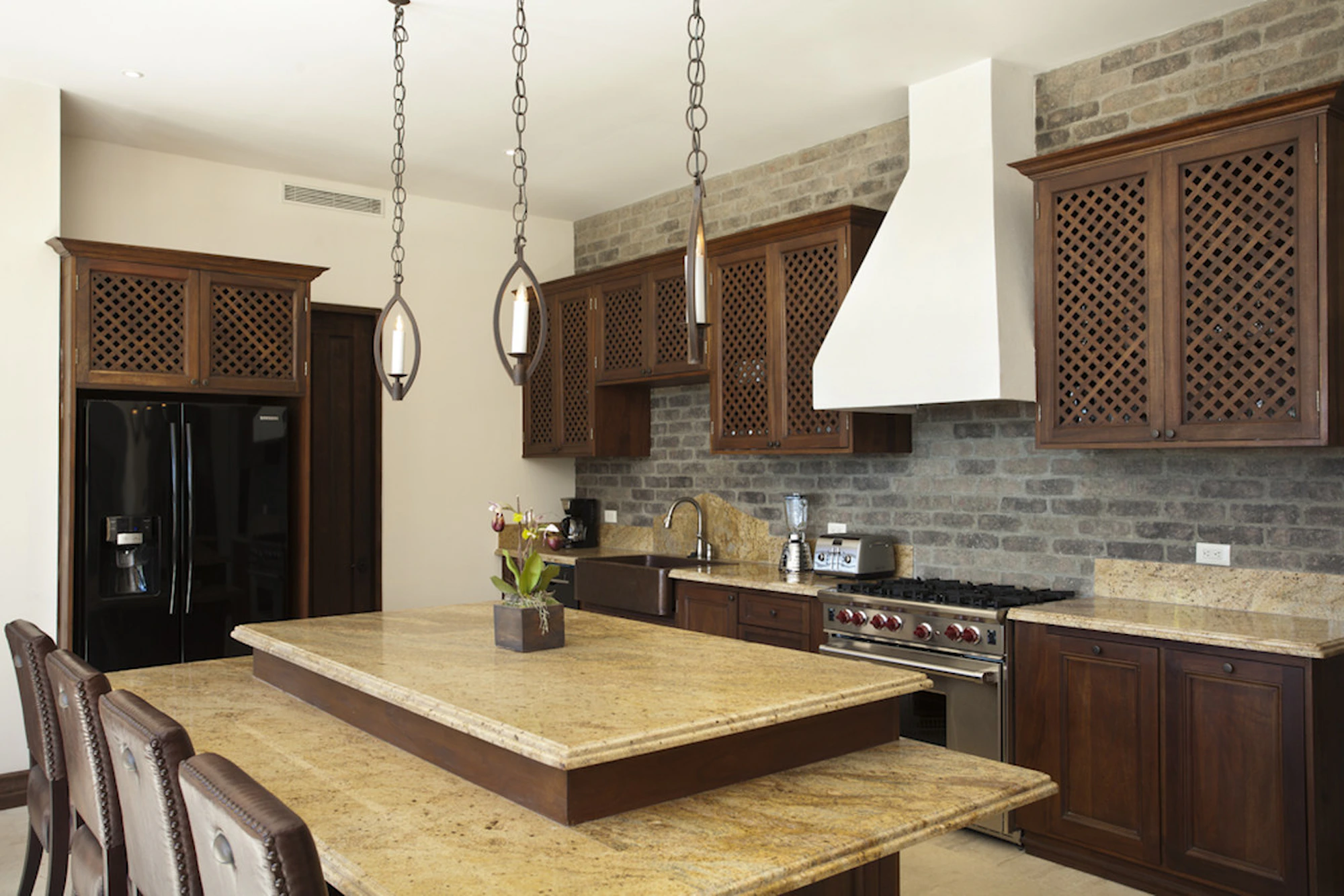 Casa de Tom | 15 Paseo del Mar