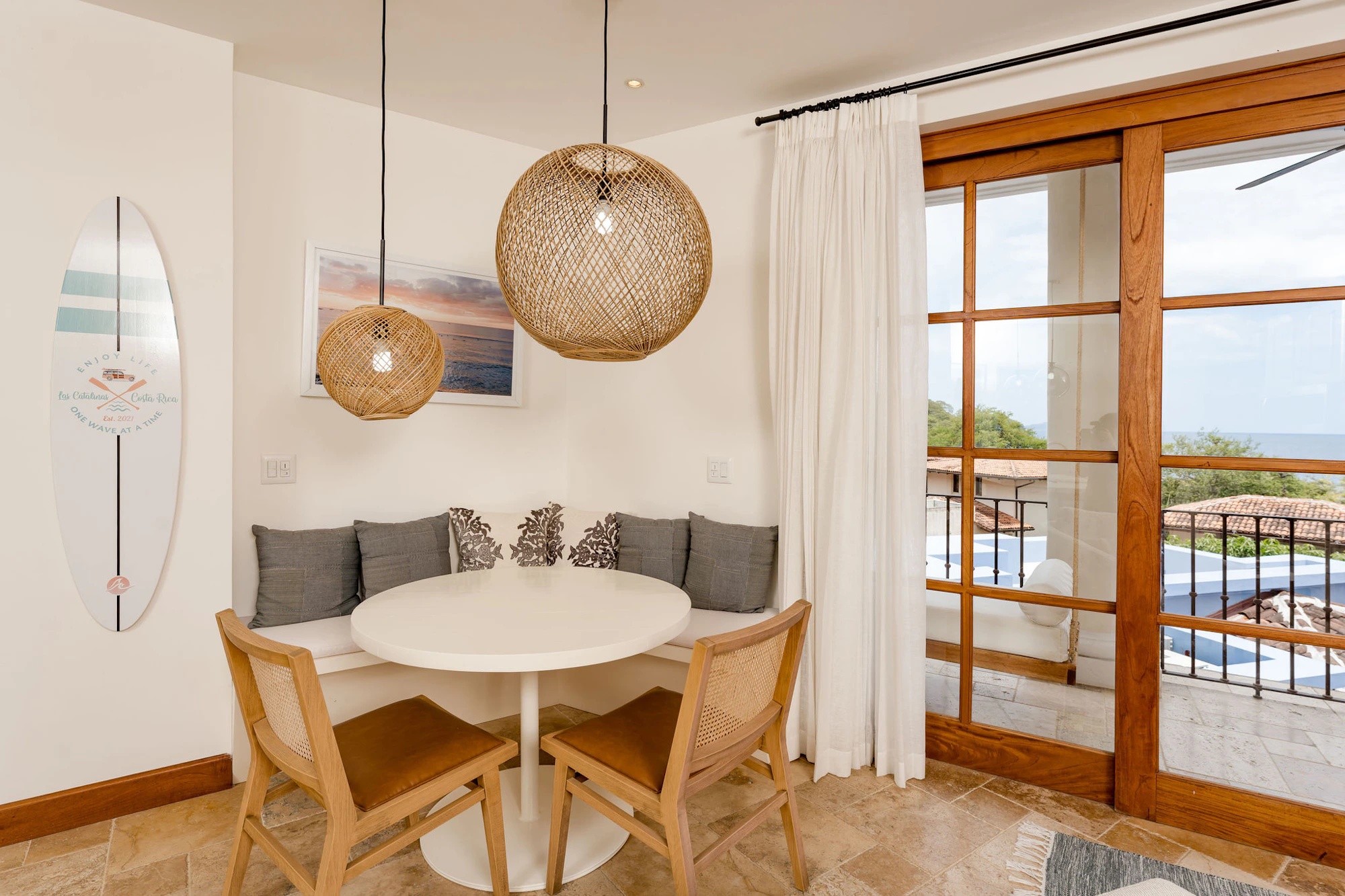 Casa Rana | 34 Plaza Central