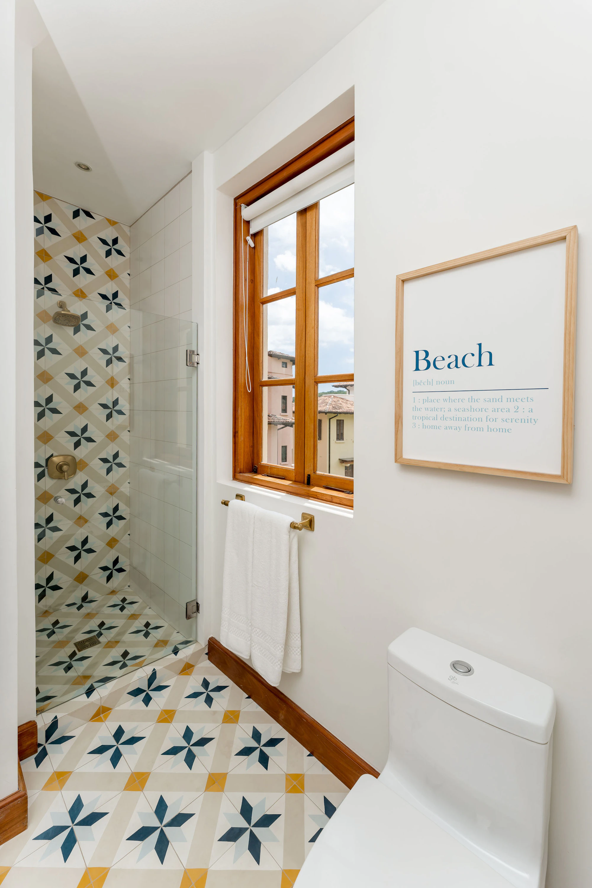 Casa Rana | 34 Plaza Central